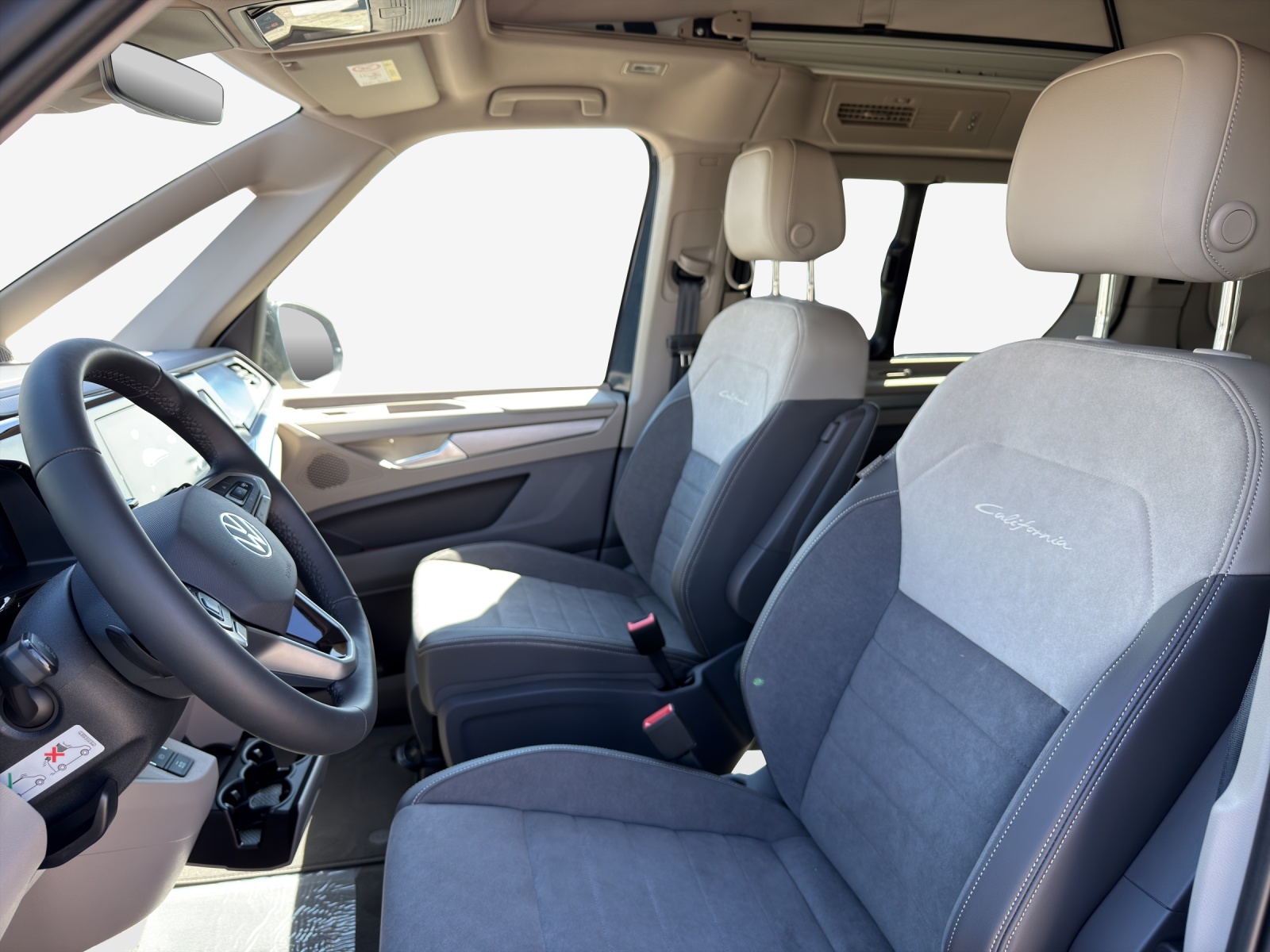 VW California eHybrid Ocean Liberty 4Motion-image-7