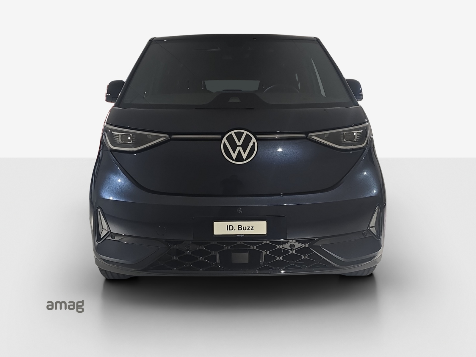 VW ID.Buzz LWB GTX 4 Motion-image-6