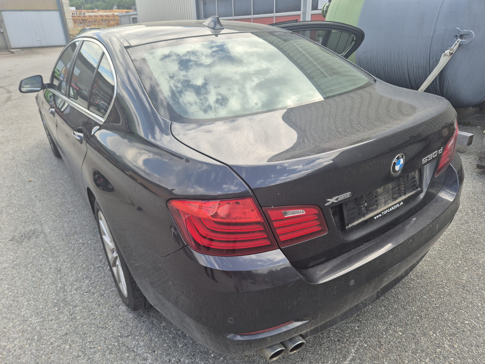 BMW 530d xDrive-image-3