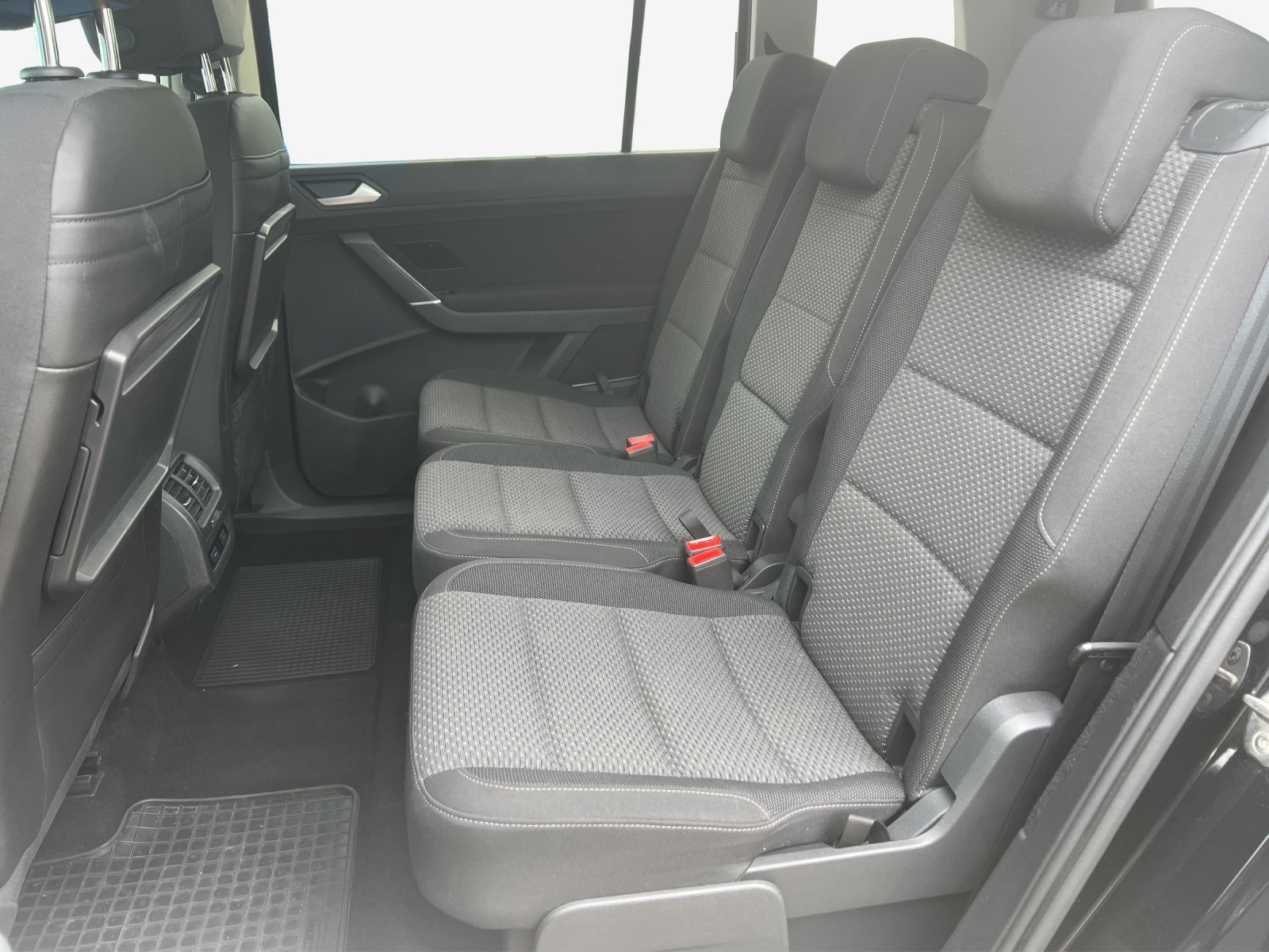 VW Touran 1.5 TSI EVO Comfortline DSG-image-11