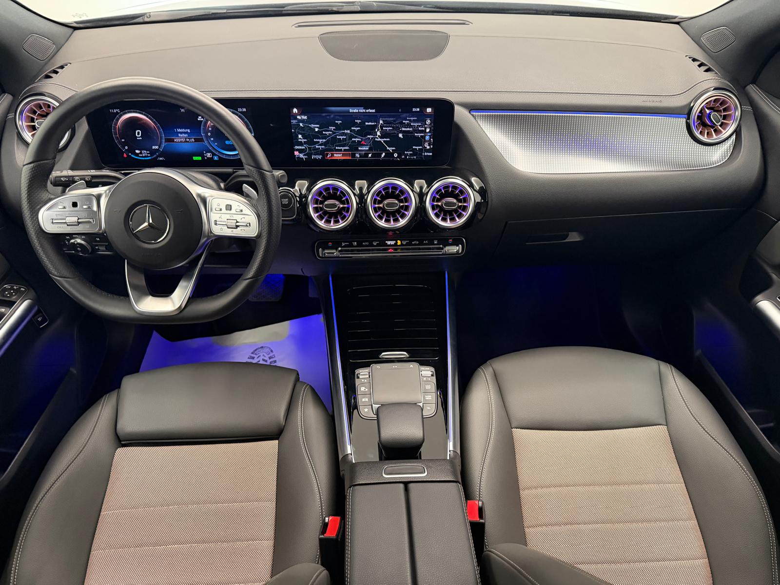MERCEDES-BENZ EQA 250+-image-11