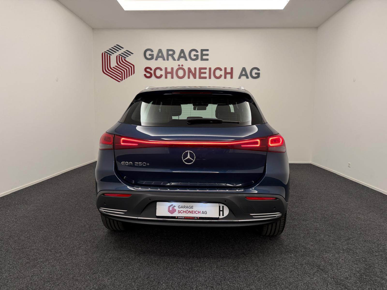 MERCEDES-BENZ EQA 250+-image-4