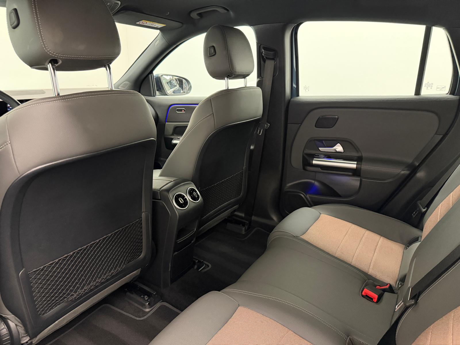 MERCEDES-BENZ EQA 250+-image-13