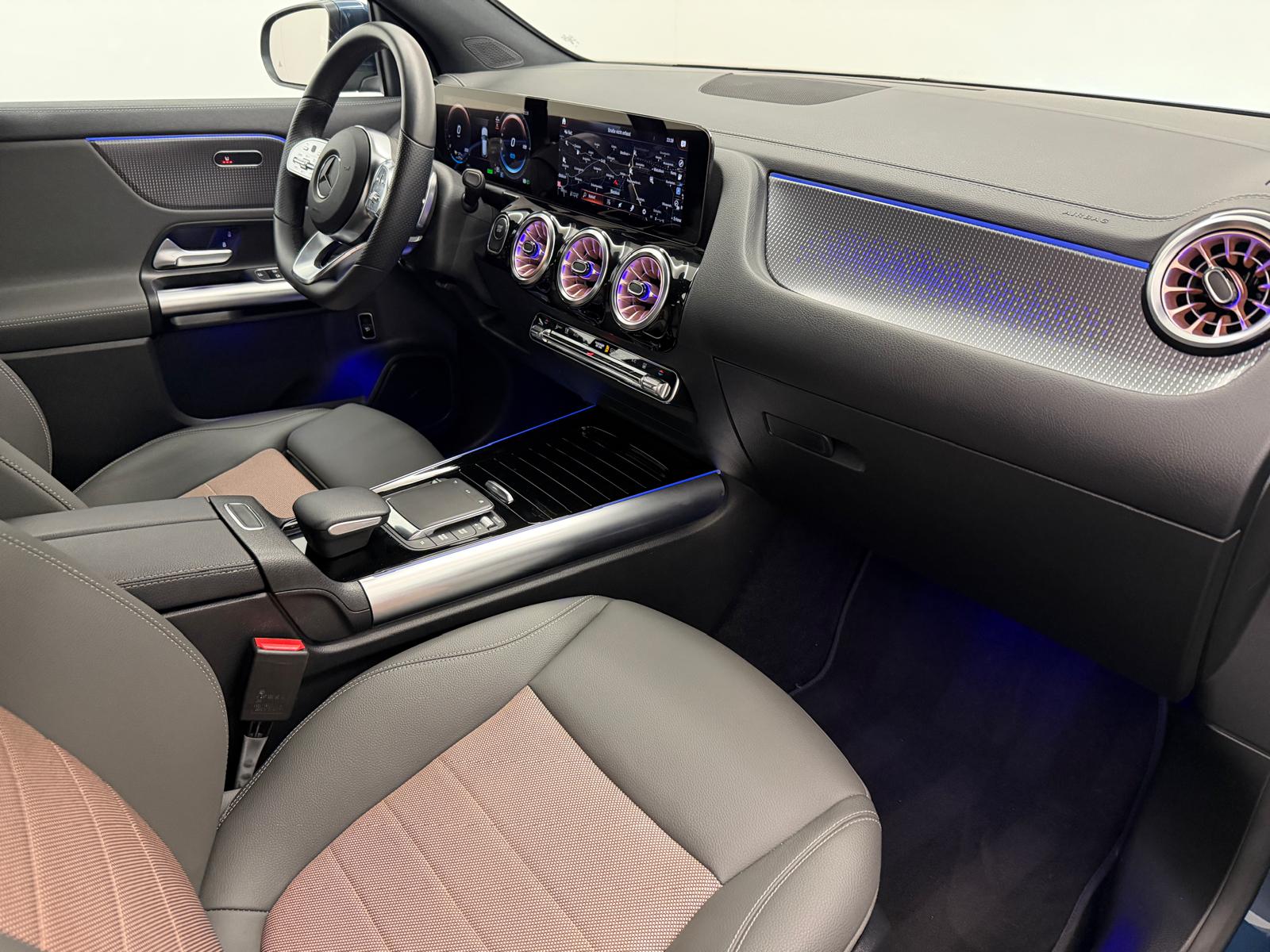 MERCEDES-BENZ EQA 250+-image-10