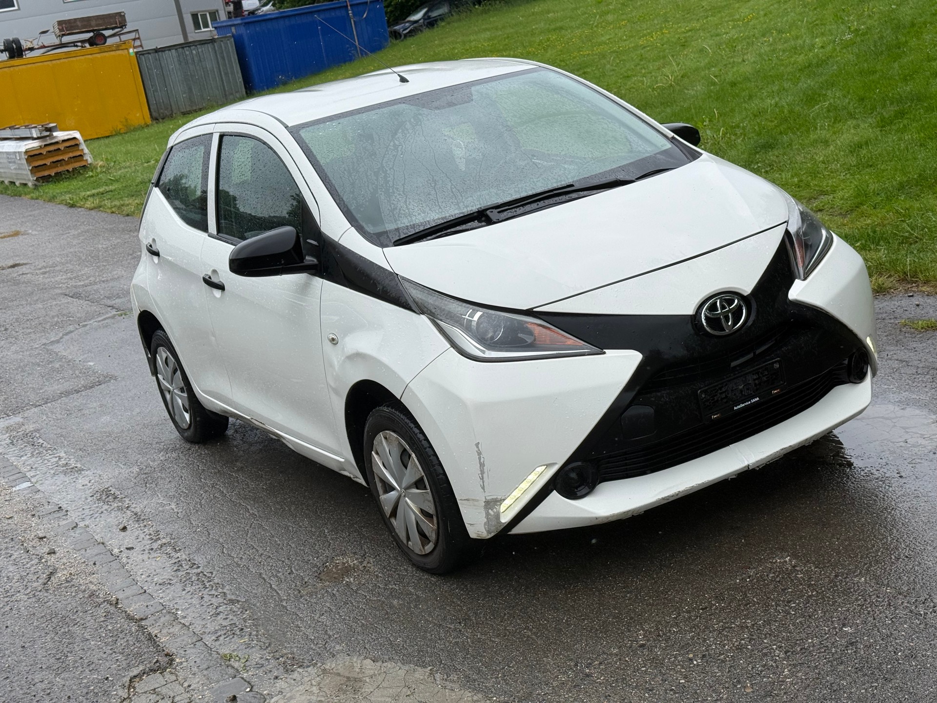 TOYOTA Aygo 1.0 VVT-i x-pure MultiMode-image-0