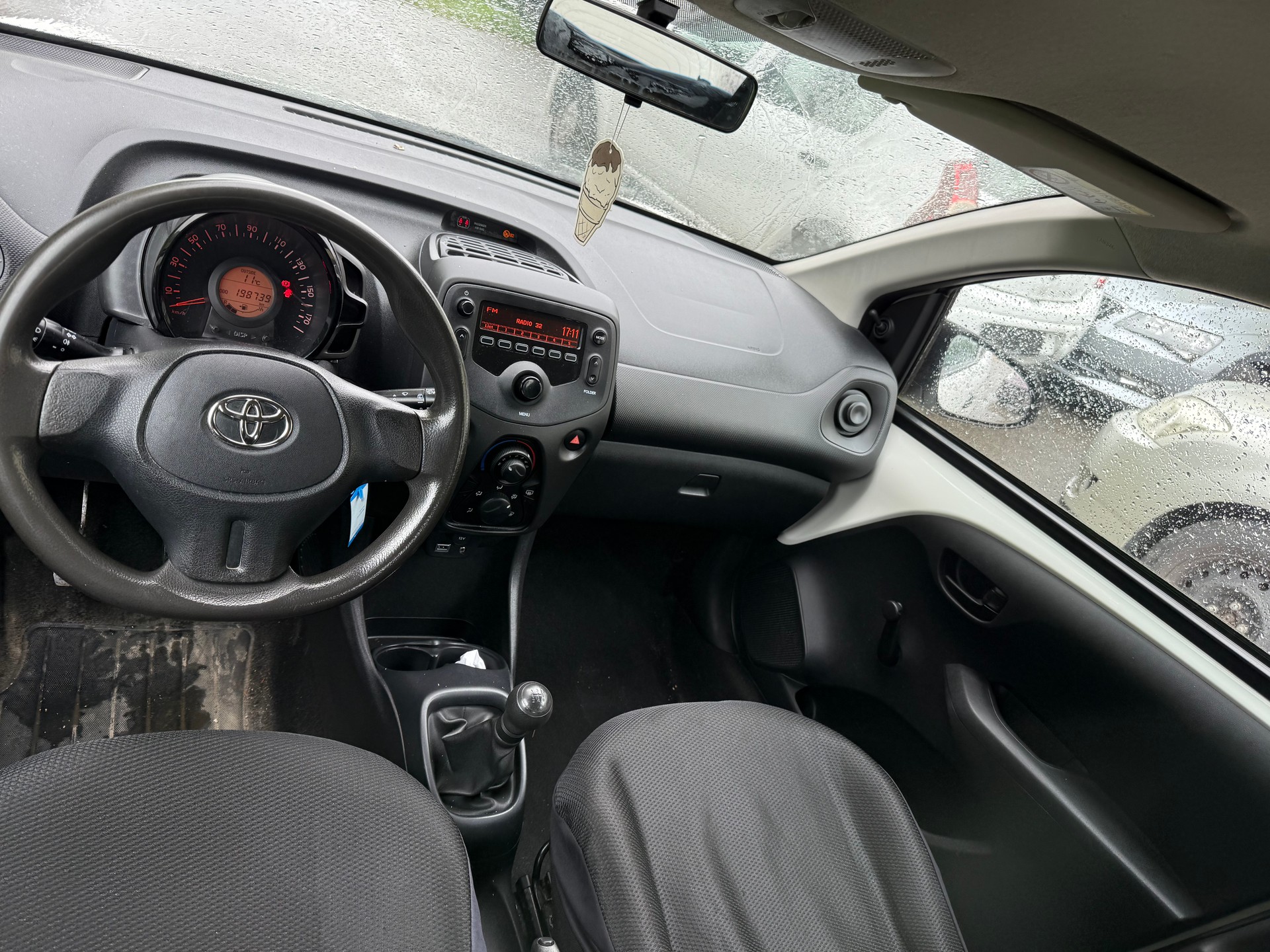 TOYOTA Aygo 1.0 VVT-i x-pure MultiMode-image-5