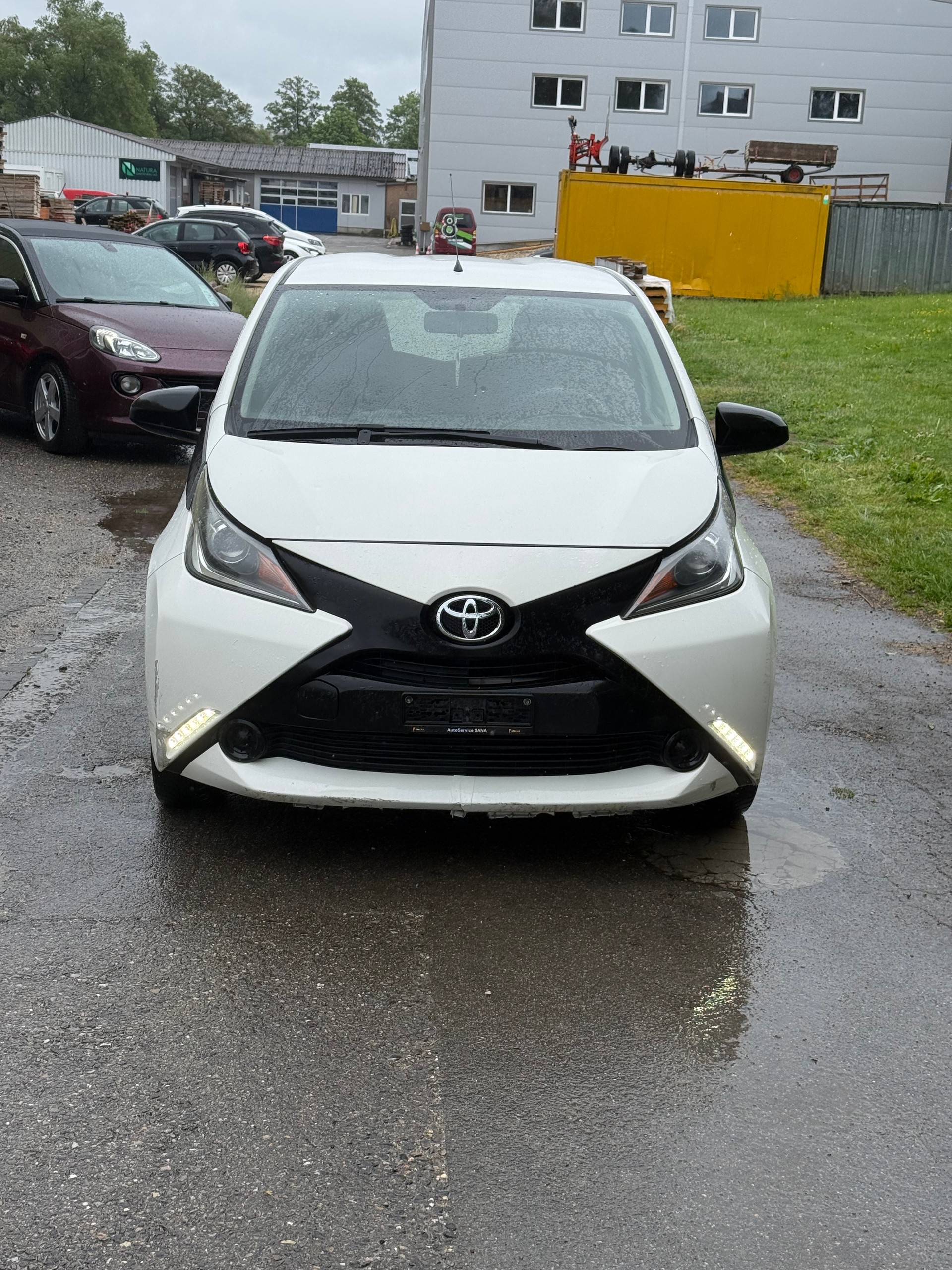 TOYOTA Aygo 1.0 VVT-i x-pure MultiMode-image-2