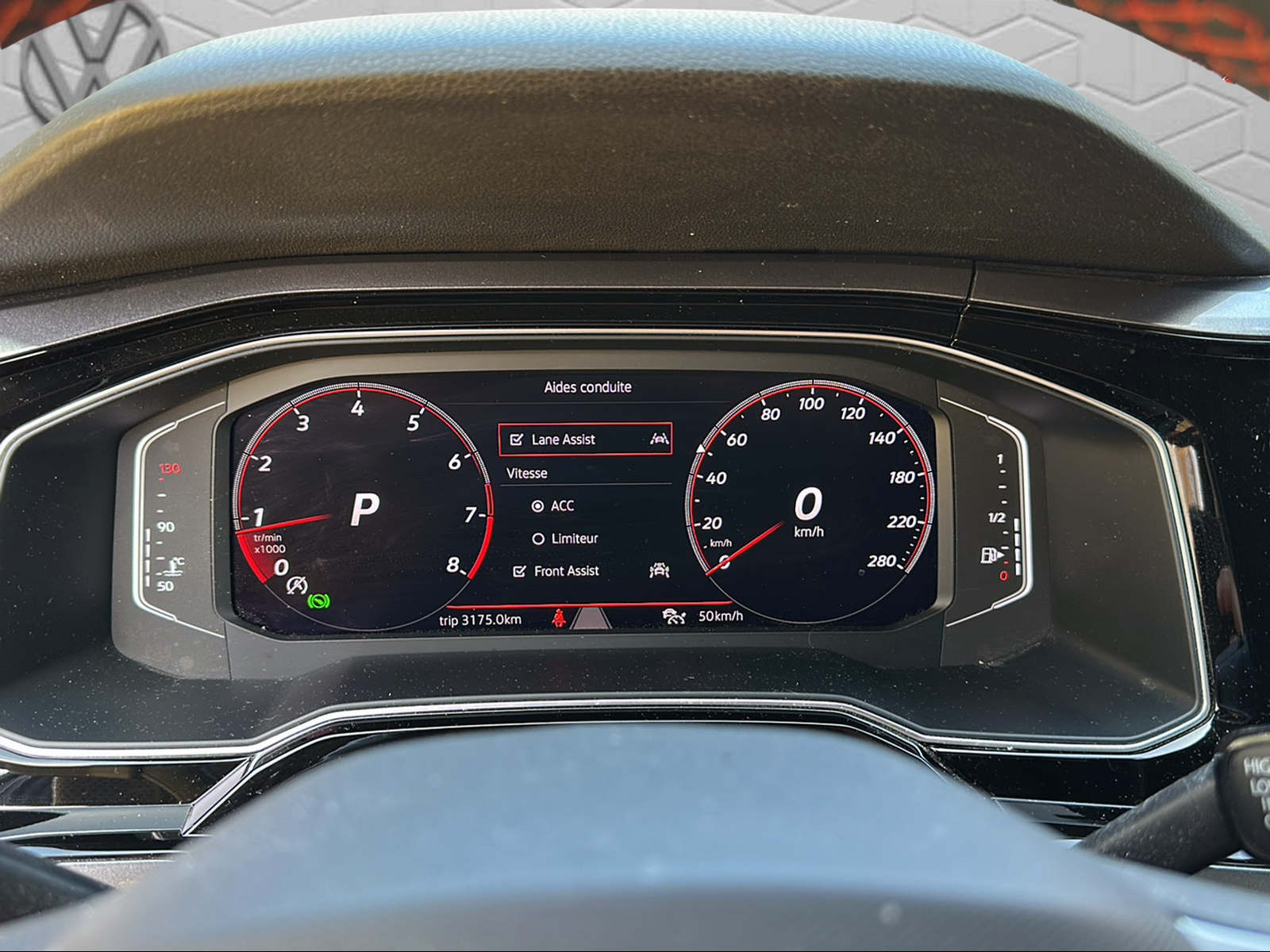 VW Polo 2.0 TSI GTI DSG-image-19