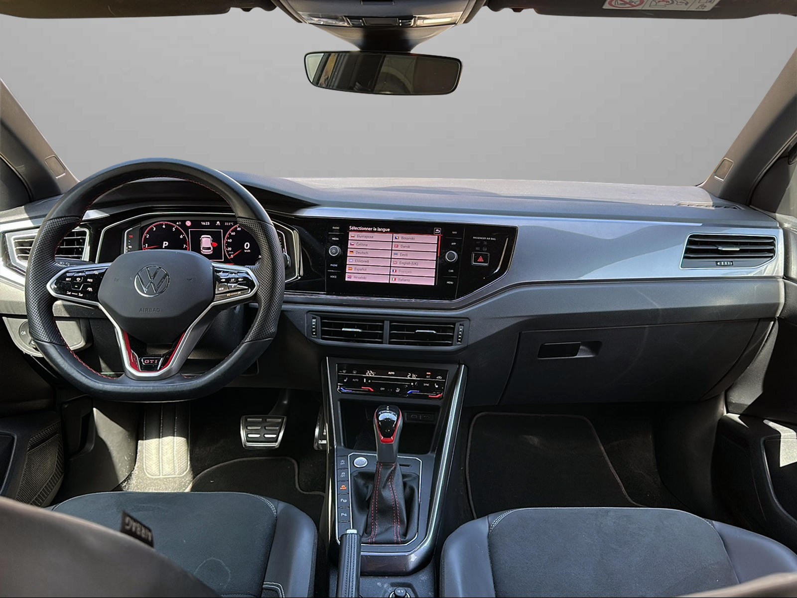 VW Polo 2.0 TSI GTI DSG-image-12