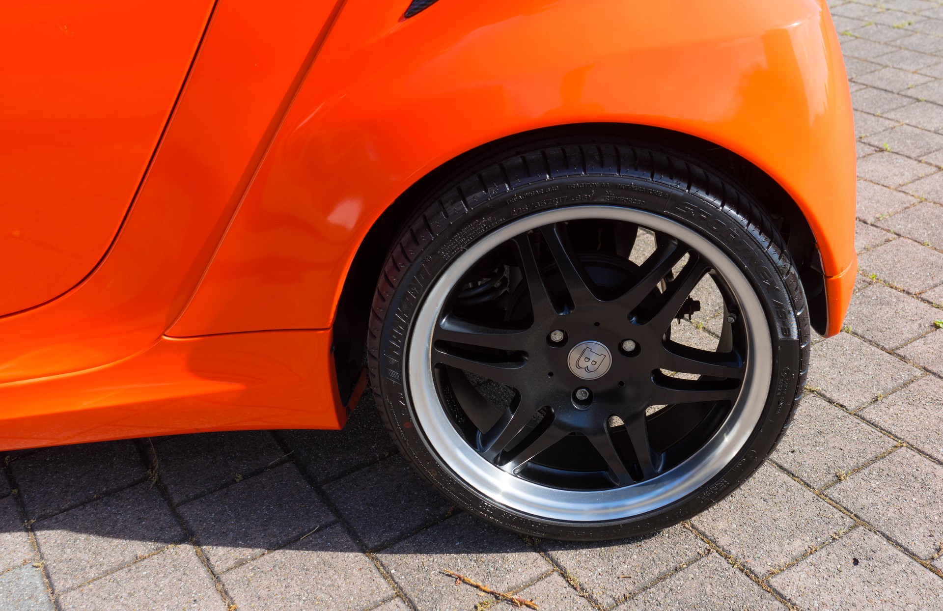 SMART fortwo Brabus Xclusive CABRIO-image-29