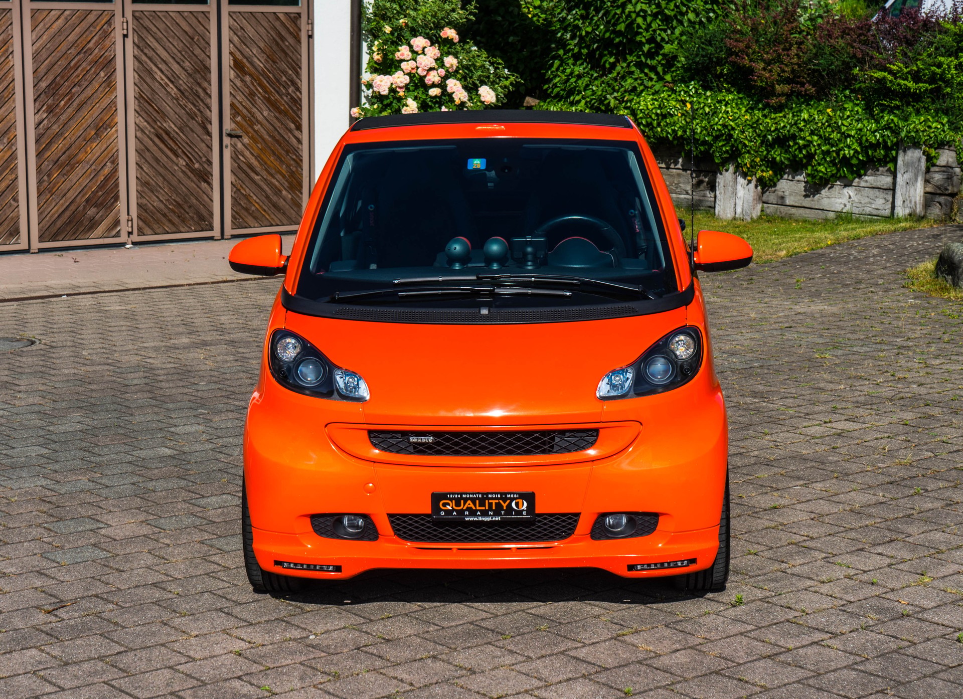 SMART fortwo Brabus Xclusive CABRIO-showroom-element-1