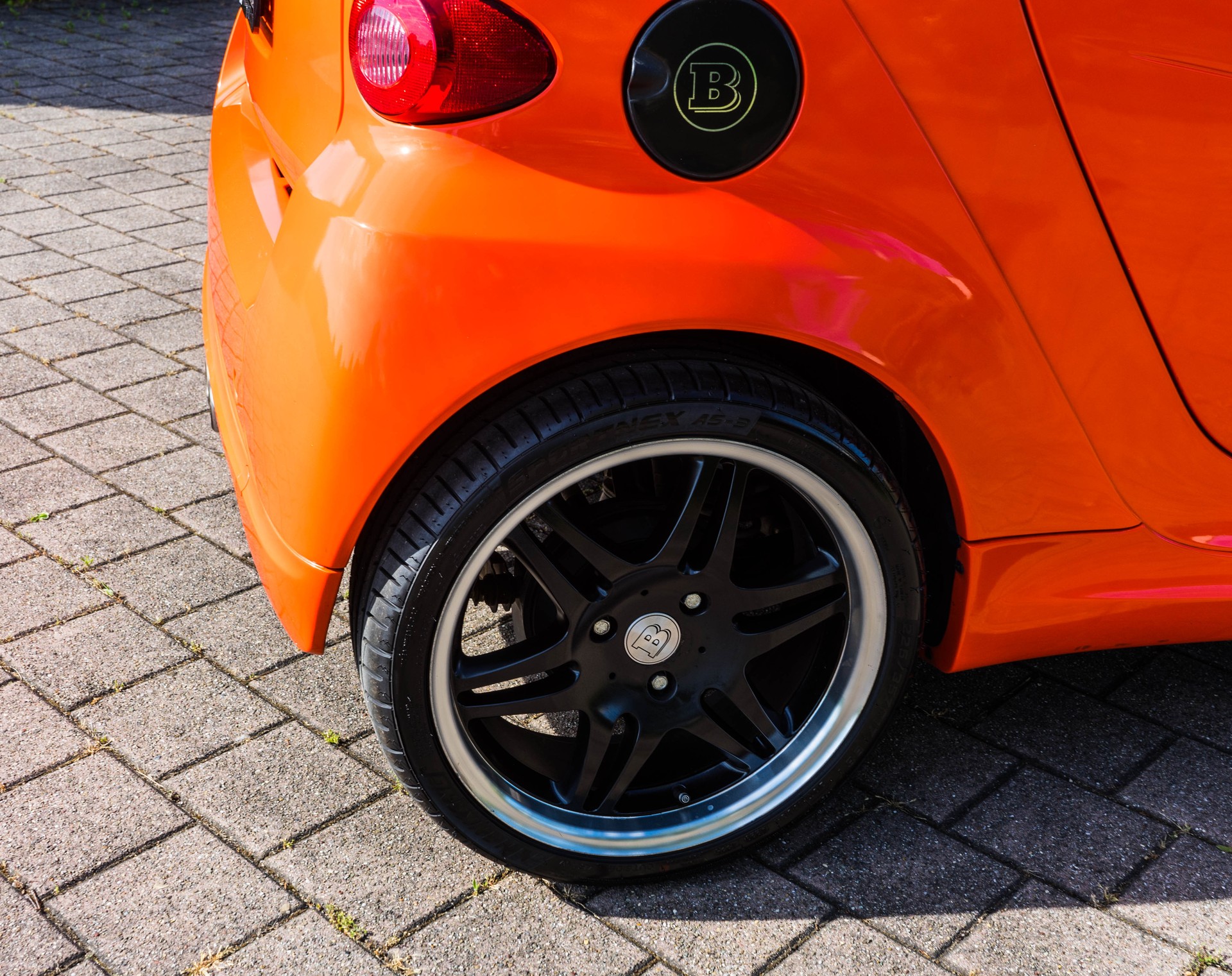 SMART fortwo Brabus Xclusive CABRIO-image-30