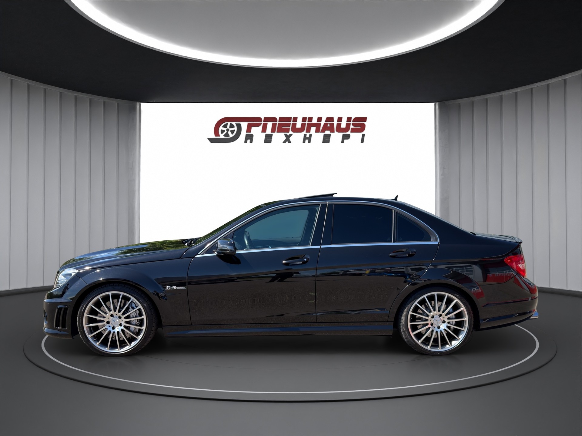 MERCEDES-BENZ C 63 AMG Avantgarde 7G-Tronic-showroom-element-2