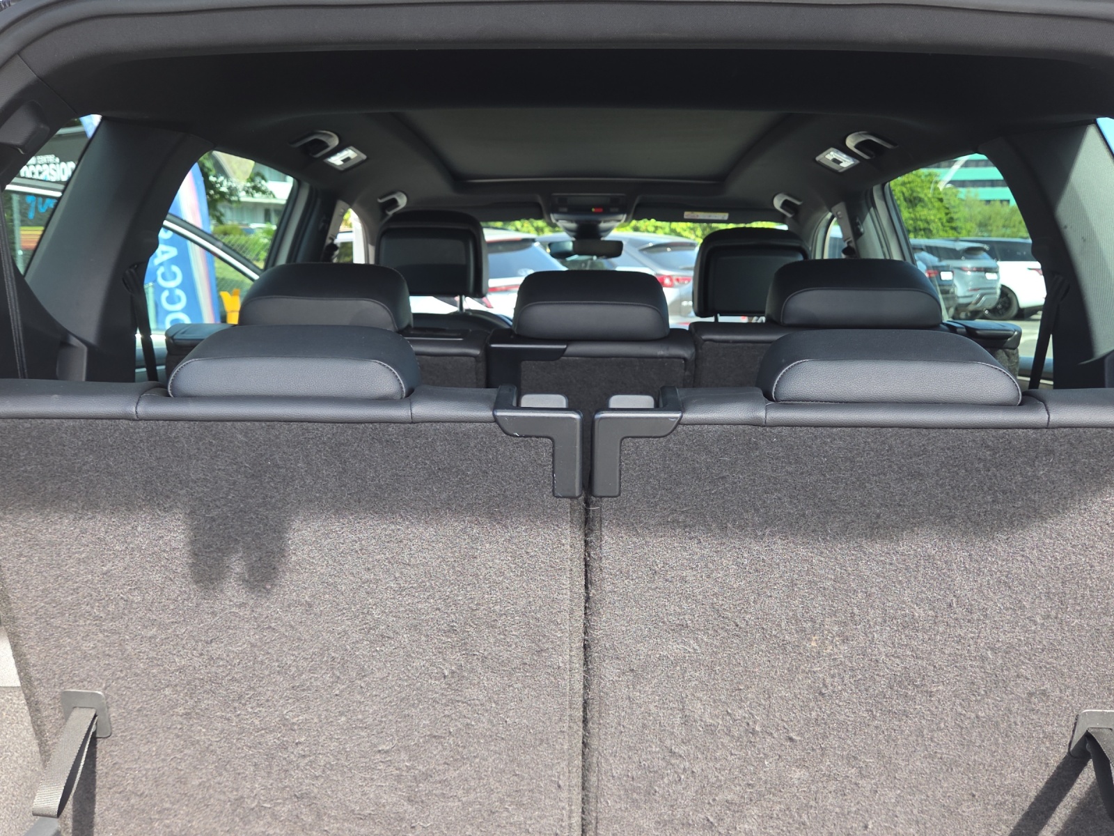 SEAT Tarraco 2.0TSI Xcell. 4D-image-17