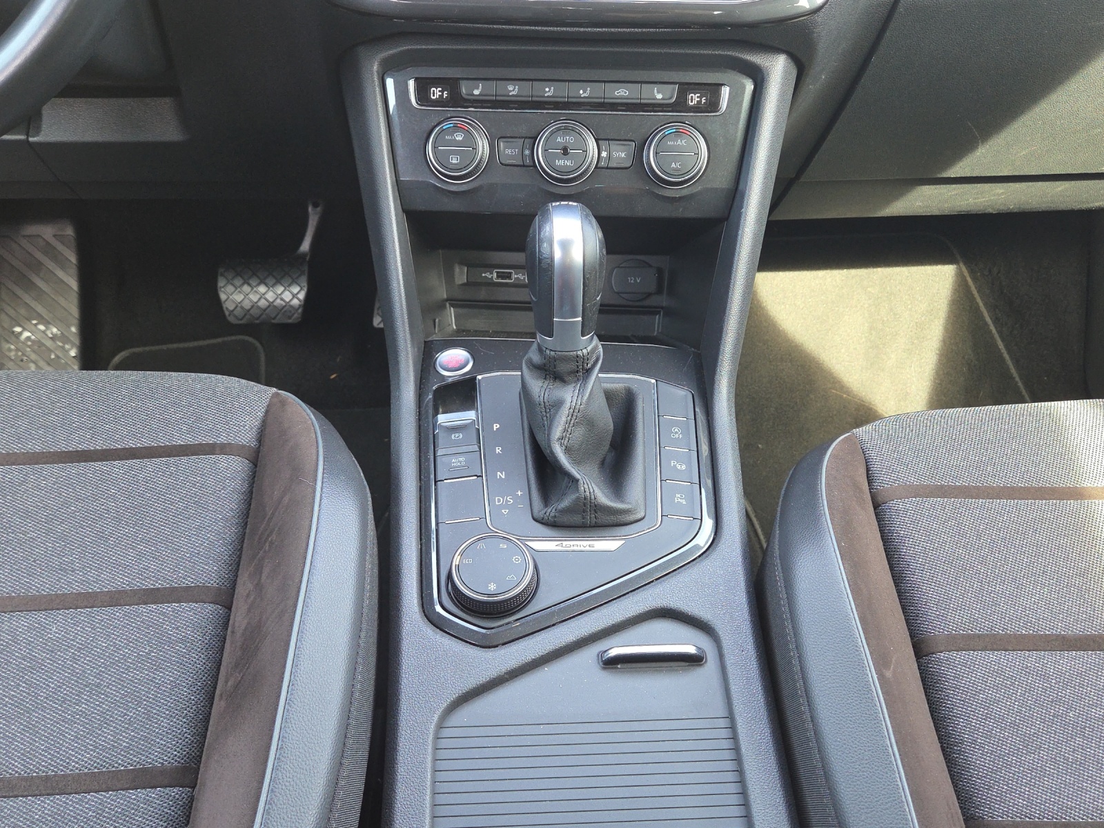 SEAT Tarraco 2.0TSI Xcell. 4D-image-13