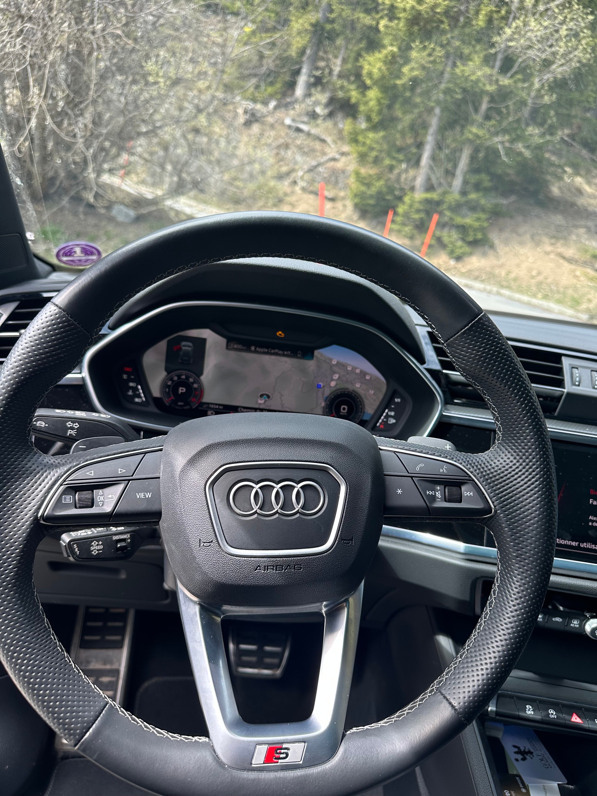 AUDI 1.5 35 TFSI S line Attraction S-Tronic-image-4