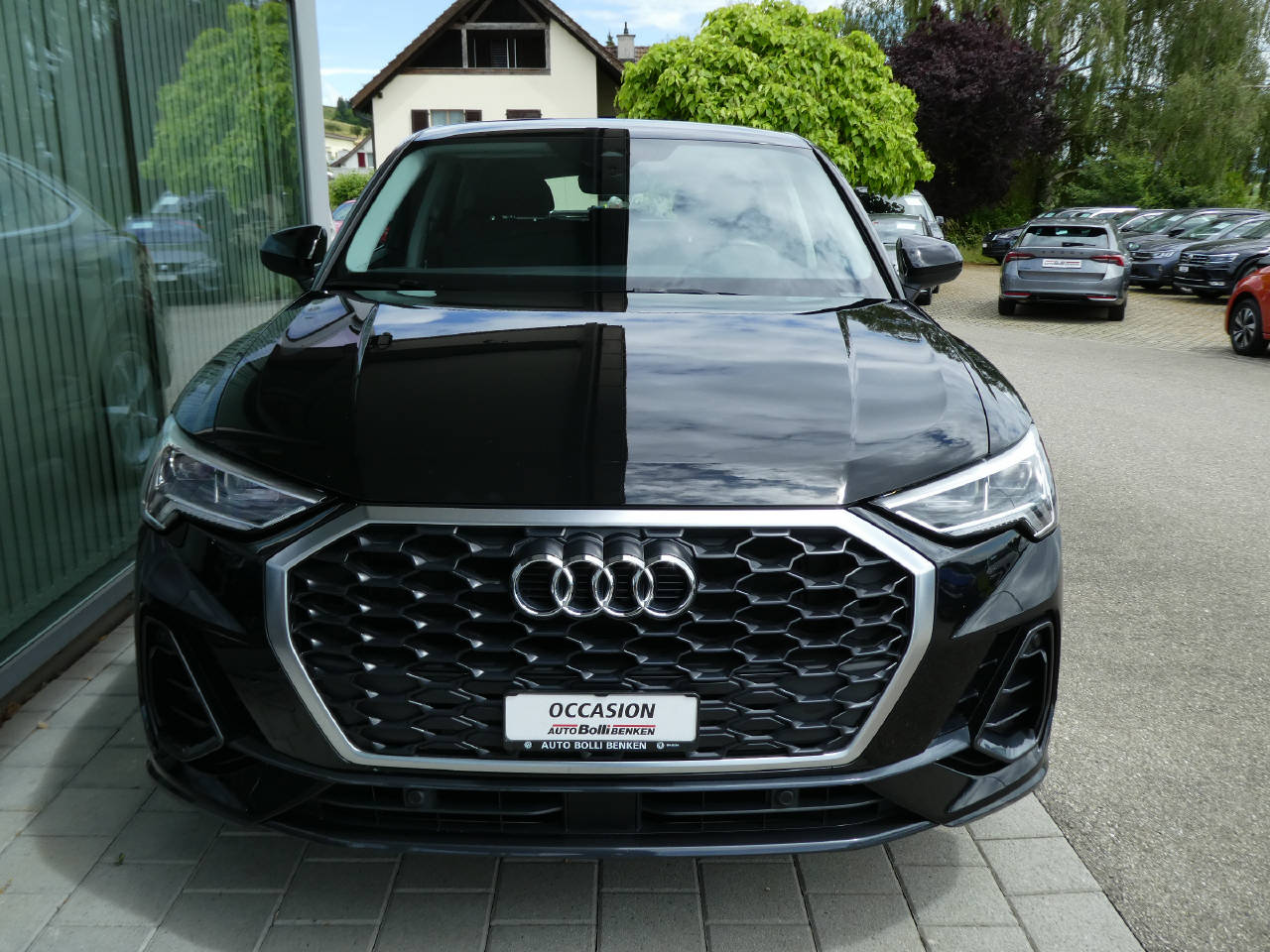 AUDI Q3 Sportback 1.5 35 TFSI Attraction S-Tronic-image-2