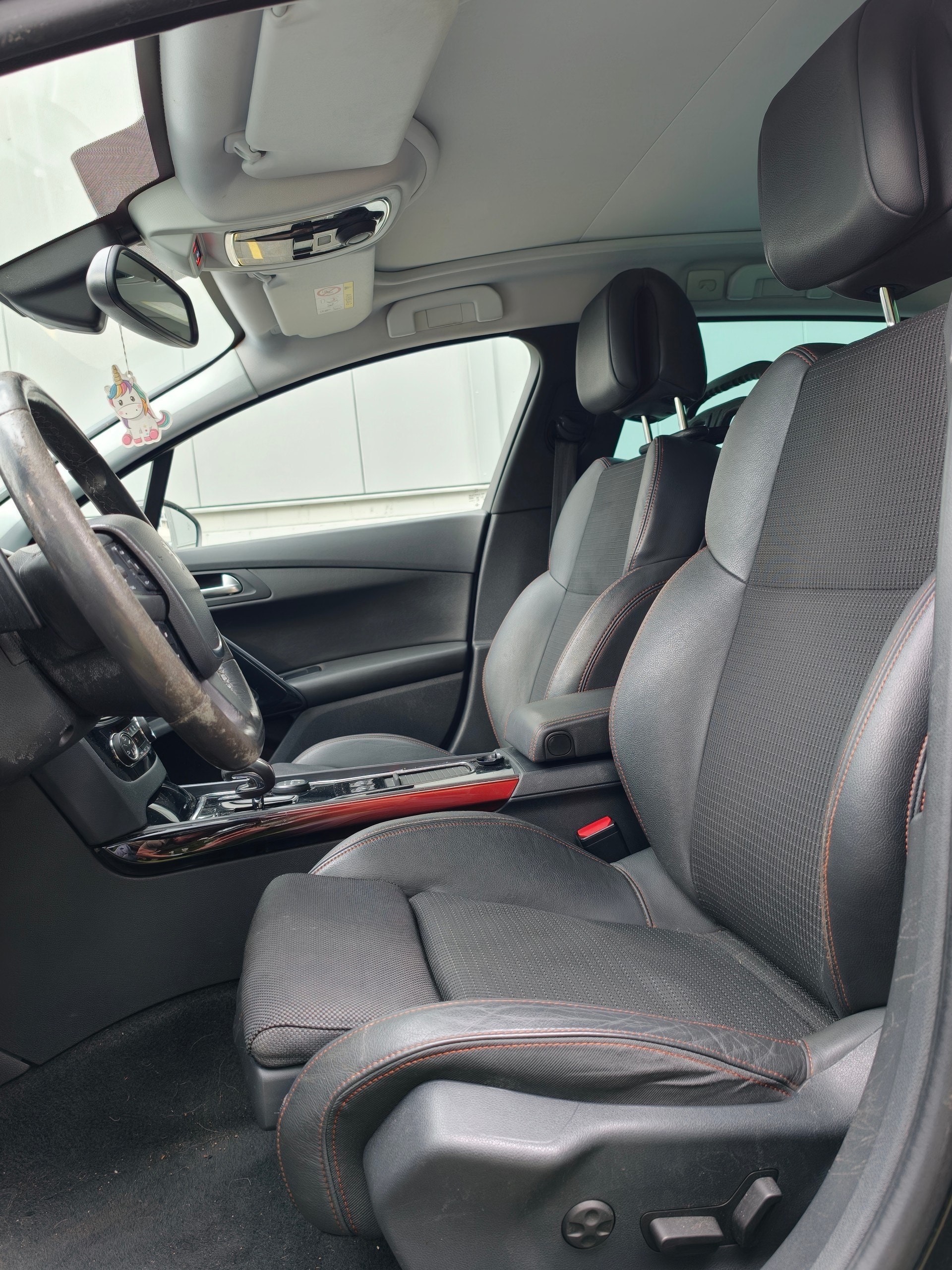 PEUGEOT 508 RXH 2.0 HDI Hybrid4 ETG6-image-9
