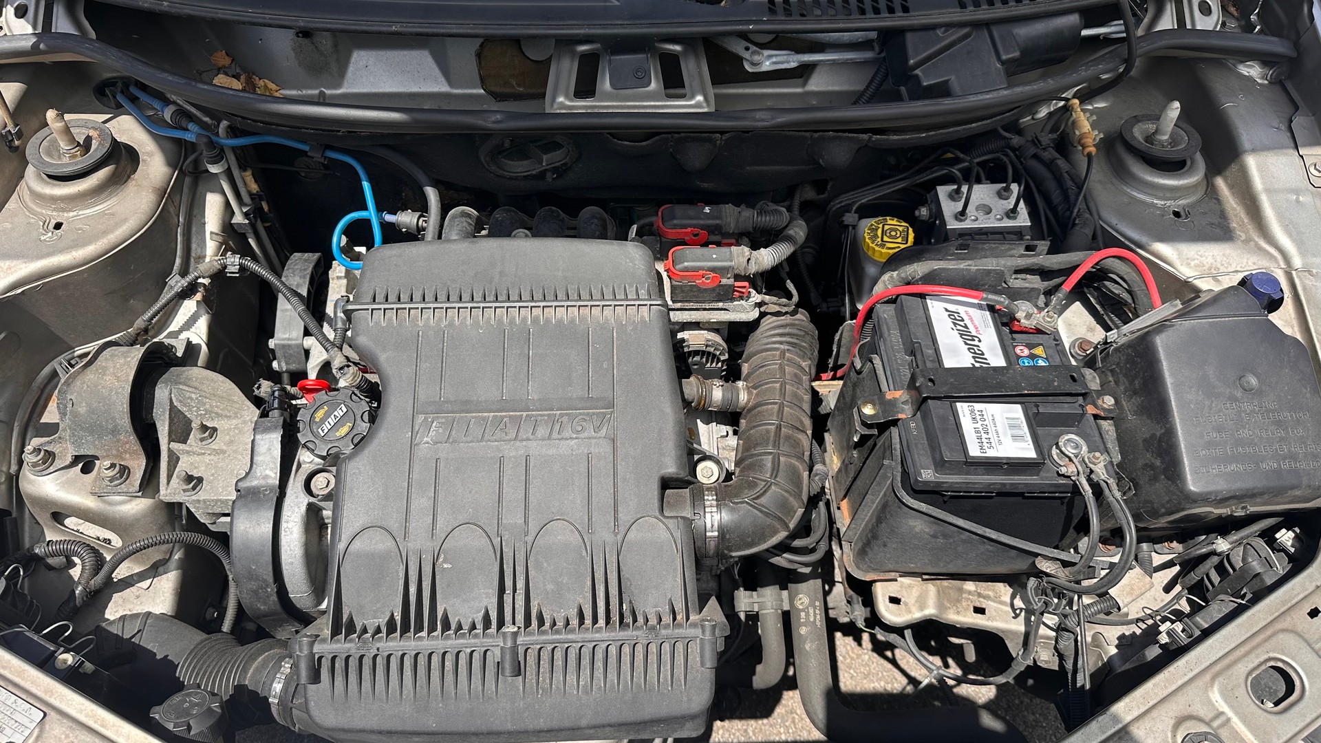 FIAT 1.2 16V 80 HLX-image-1