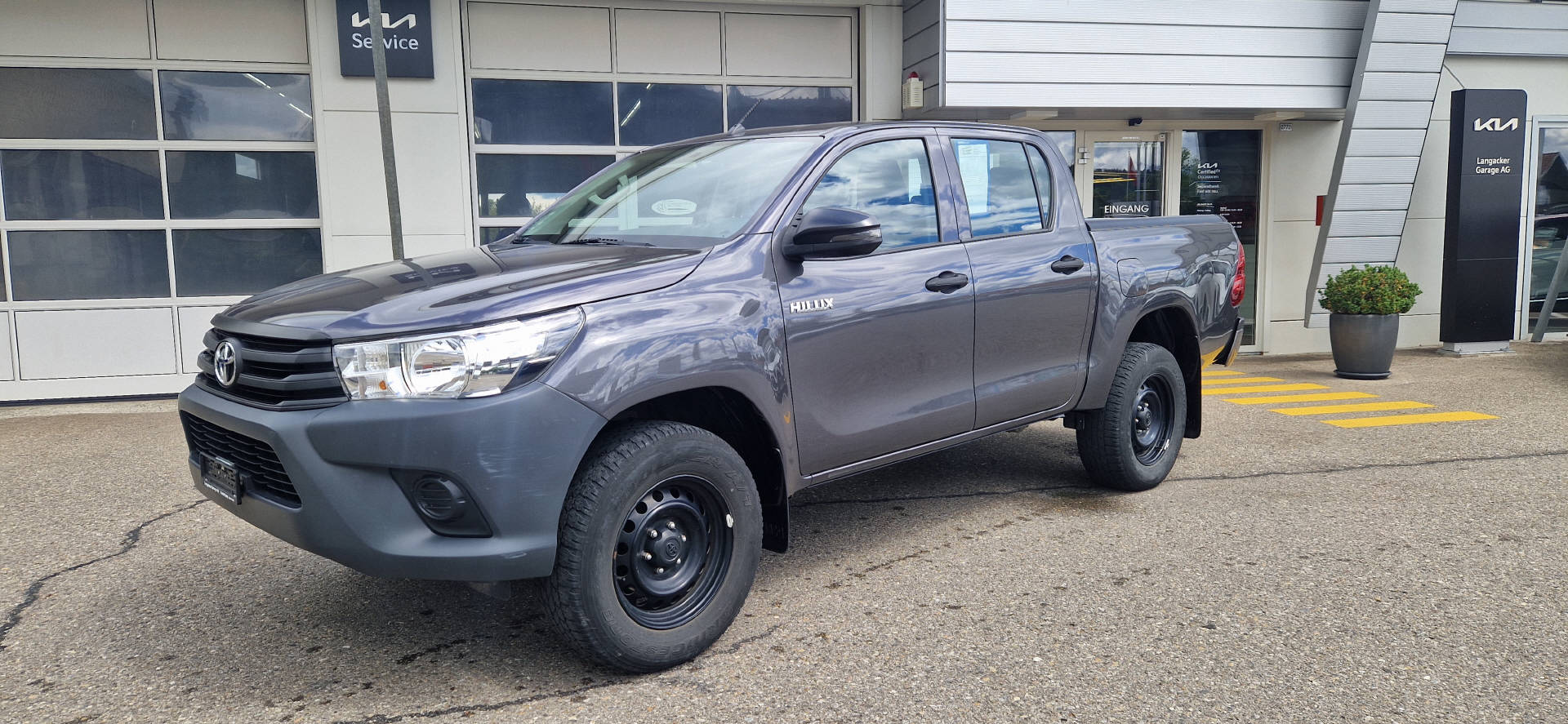 TOYOTA Hi-Lux Double Cab.-Pick-up 2.4 D-4D 150 Luna-image-1