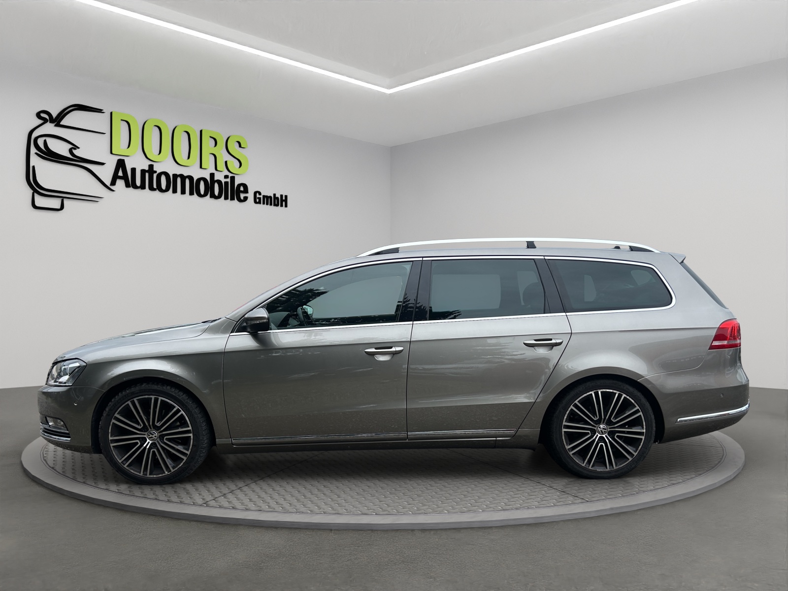 VW Passat Variant 2.0 TDI BMT Exclusive Highline 4MDSG-image-6