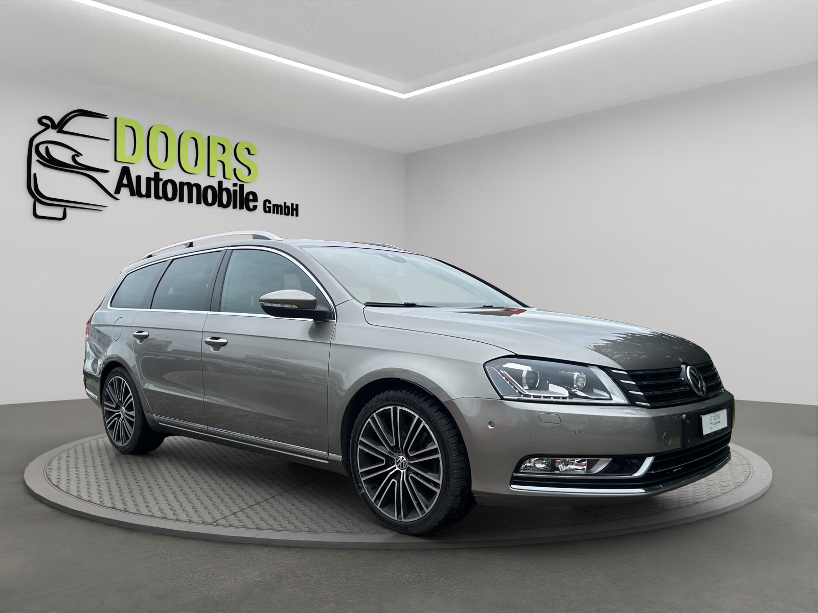 VW Passat Variant 2.0 TDI BMT Exclusive Highline 4MDSG-image-0