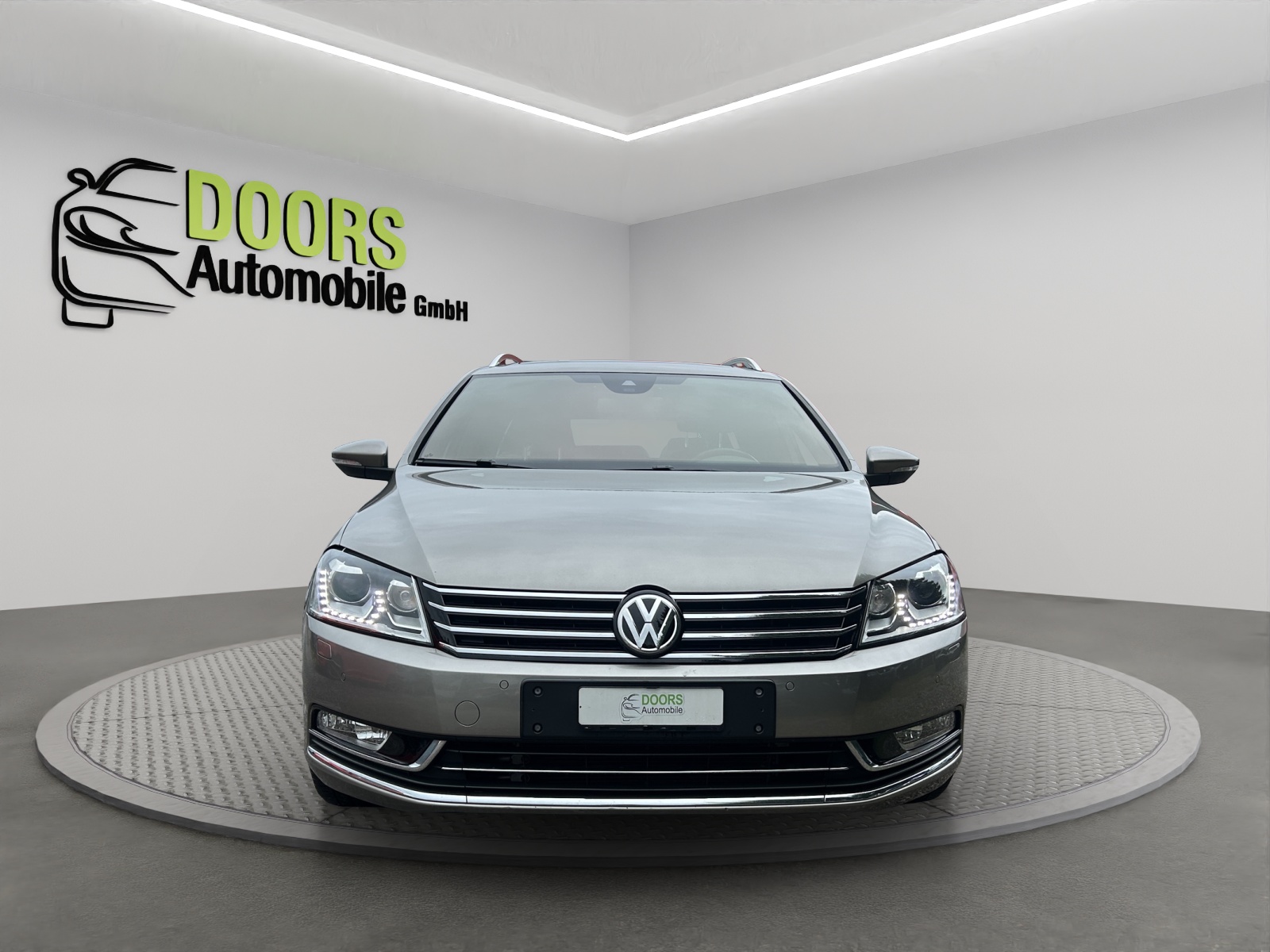 VW Passat Variant 2.0 TDI BMT Exclusive Highline 4MDSG-image-1