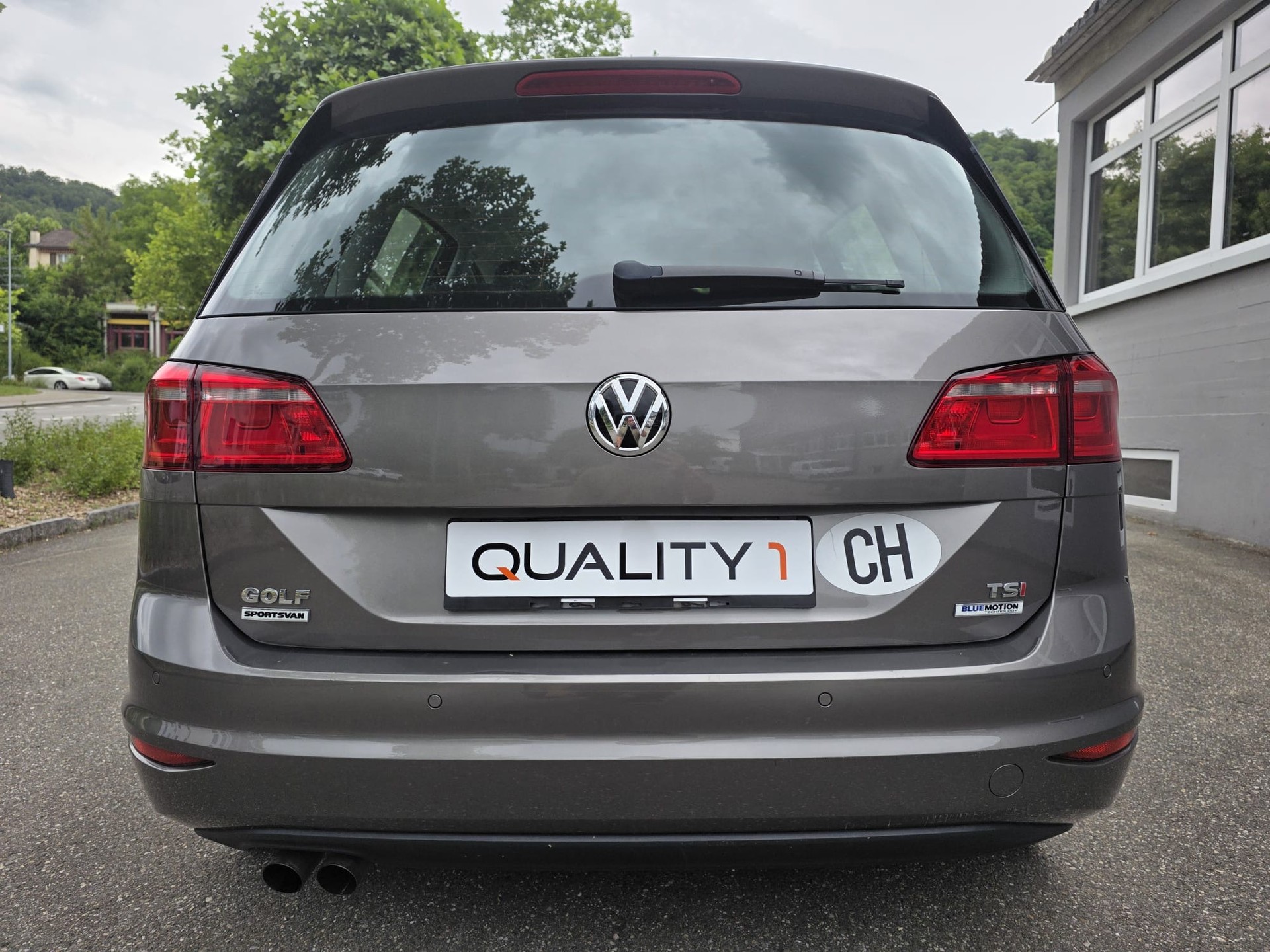 VW Golf Sportsvan 1.4 TSI Highline DSG-image-4