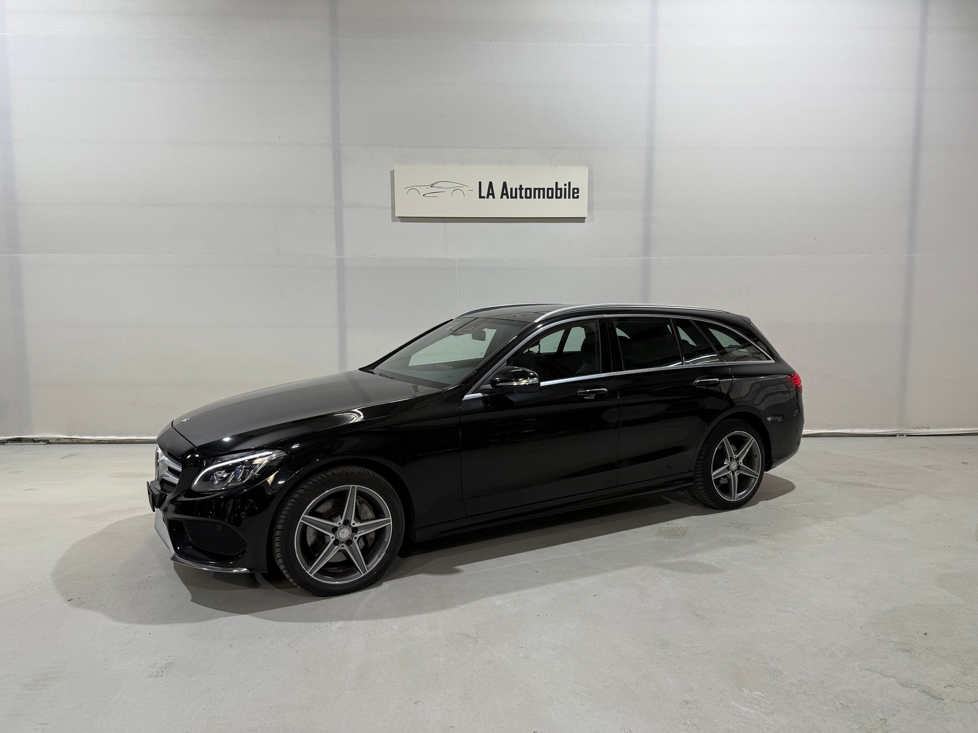 MERCEDES-BENZ C 250 BlueTEC AMG Line 4Matic 7G-Tronic-image-1
