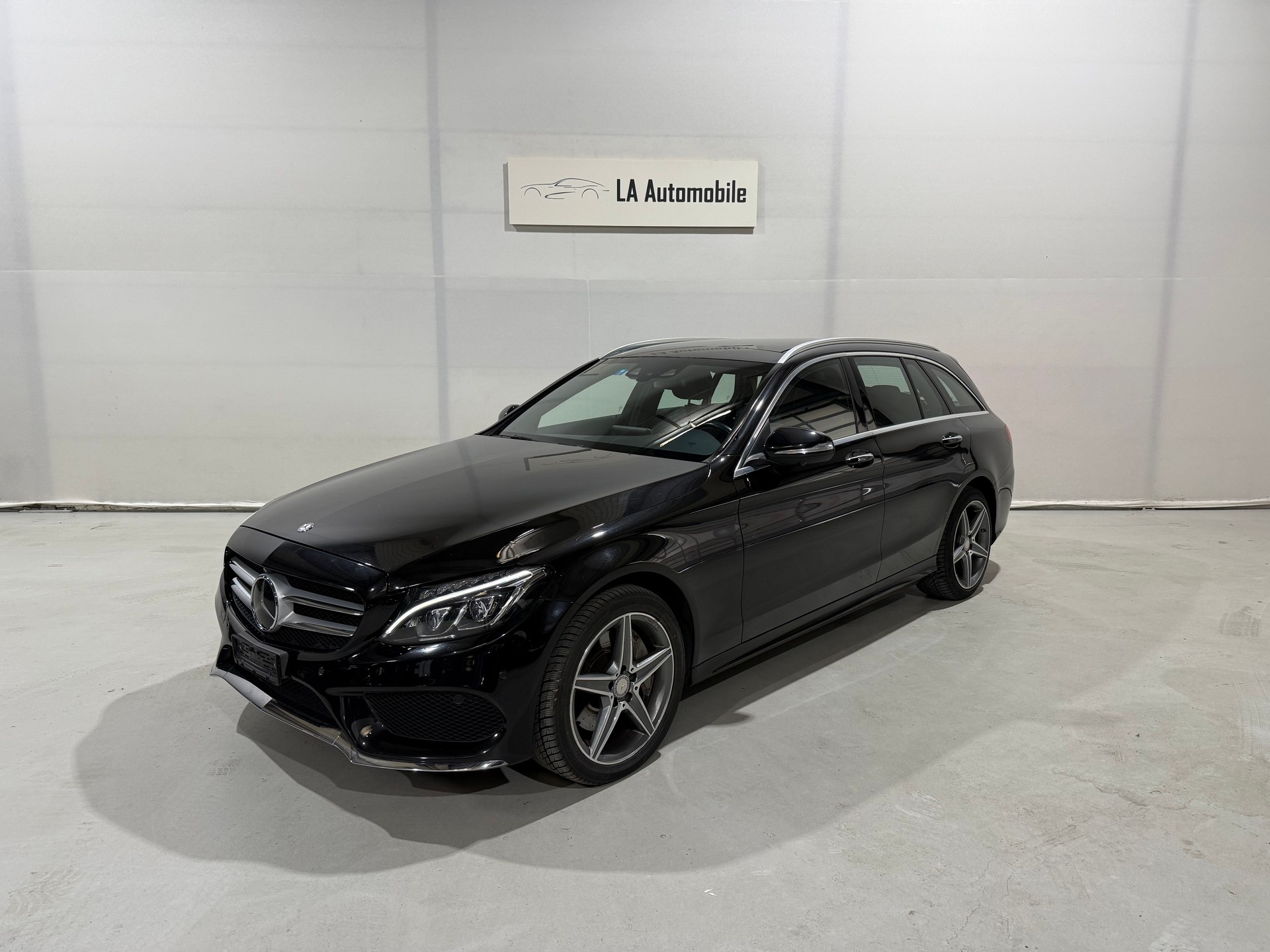 MERCEDES-BENZ C 250 BlueTEC AMG Line 4Matic 7G-Tronic-image-0