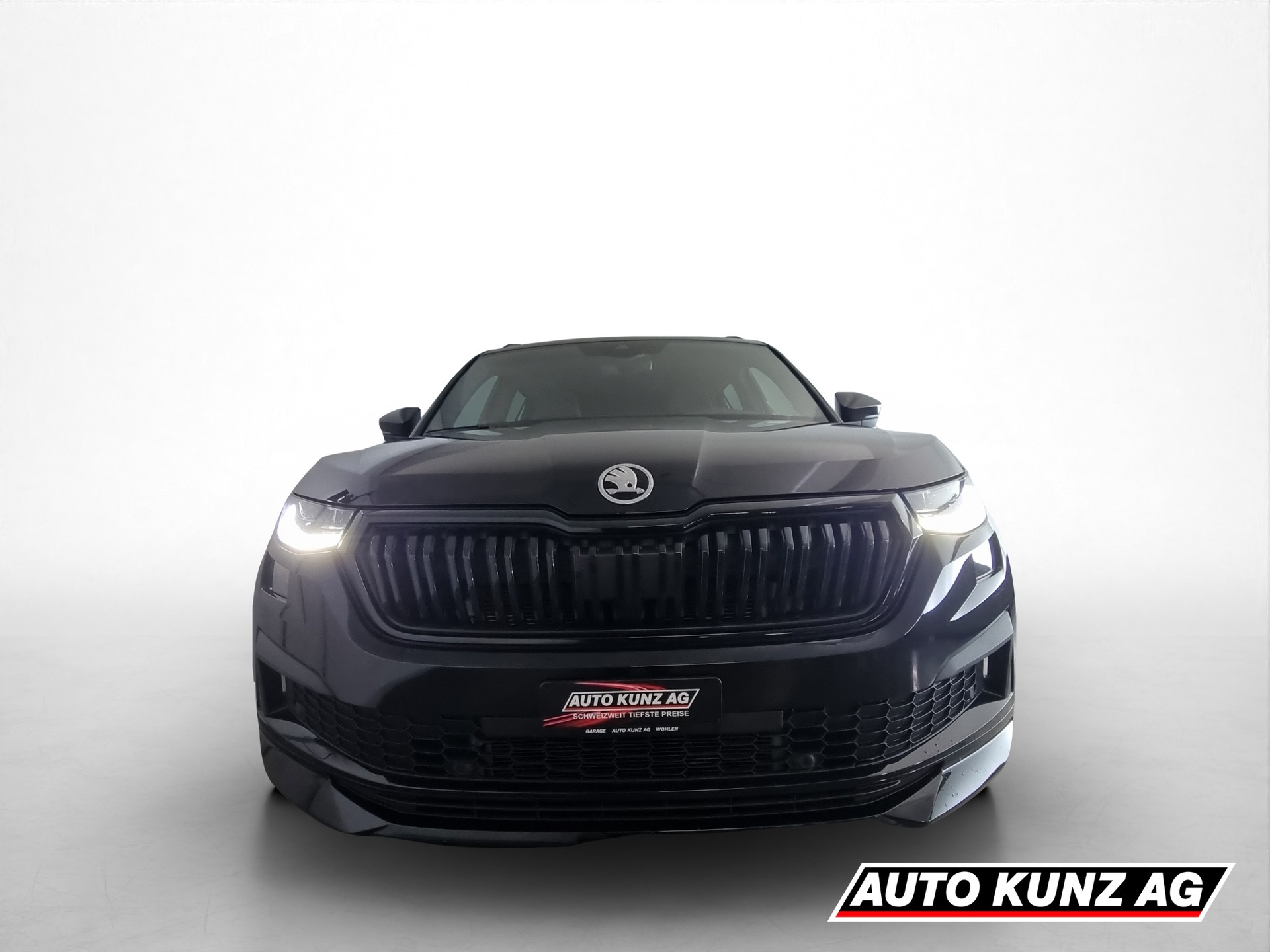 SKODA Kodiaq 2.0 TDI SportLine DSG 4x4-showroom-element-1