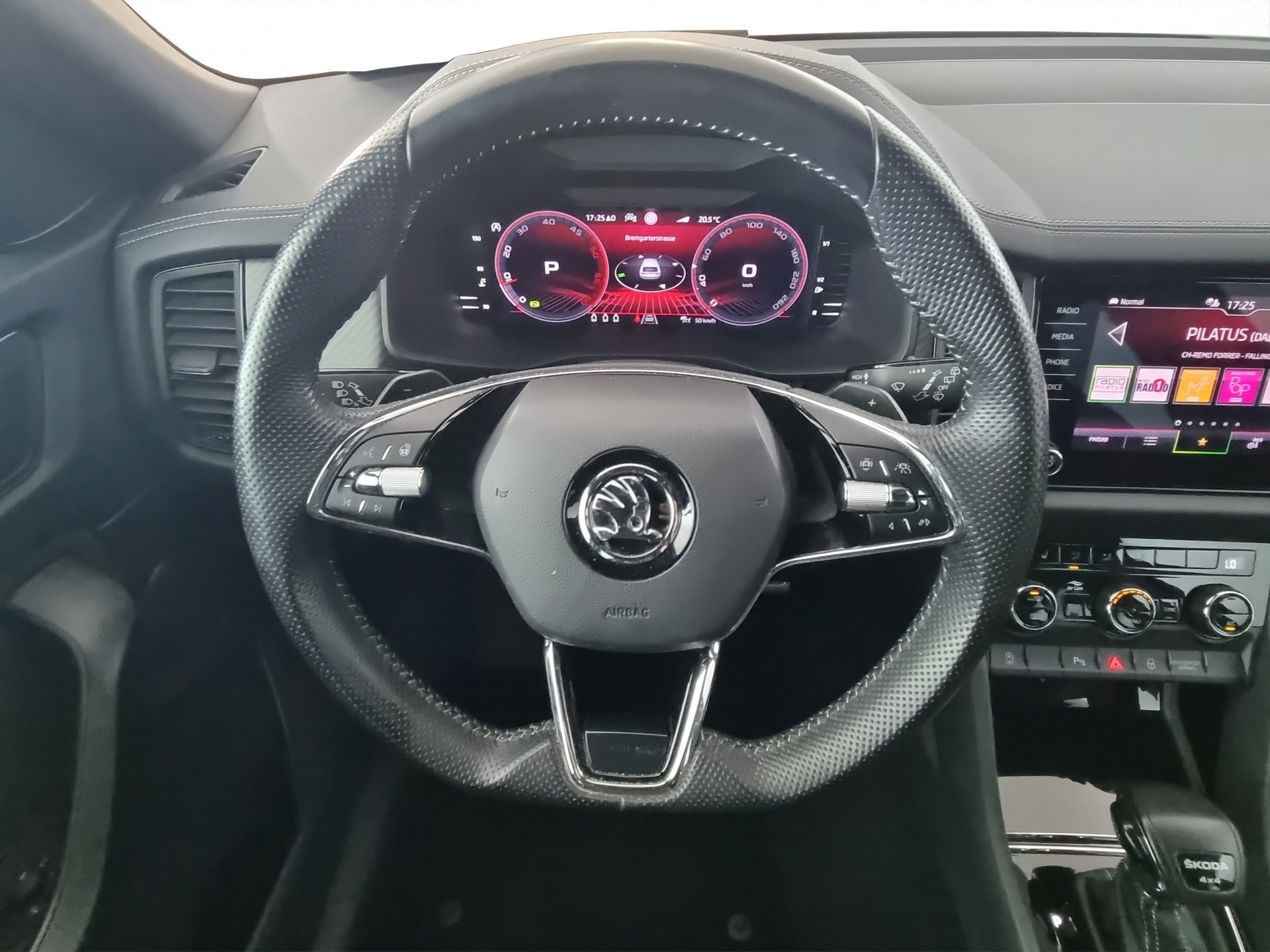 SKODA Kodiaq 2.0 TDI SportLine DSG 4x4-image-8