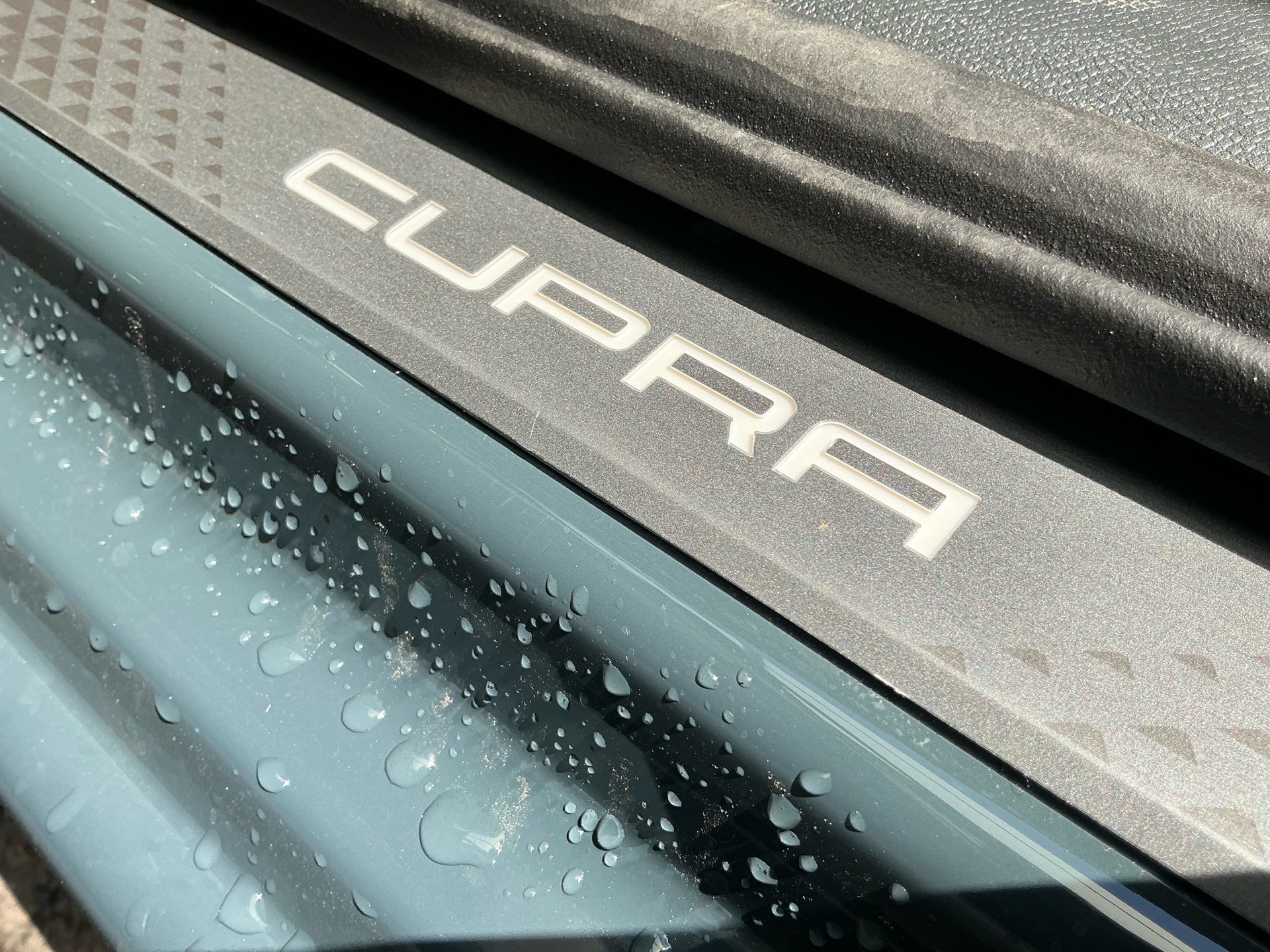 CUPRA Leon 1.5 e-Hybrid 204 PS *** TOPPREIS !!! ***-image-26