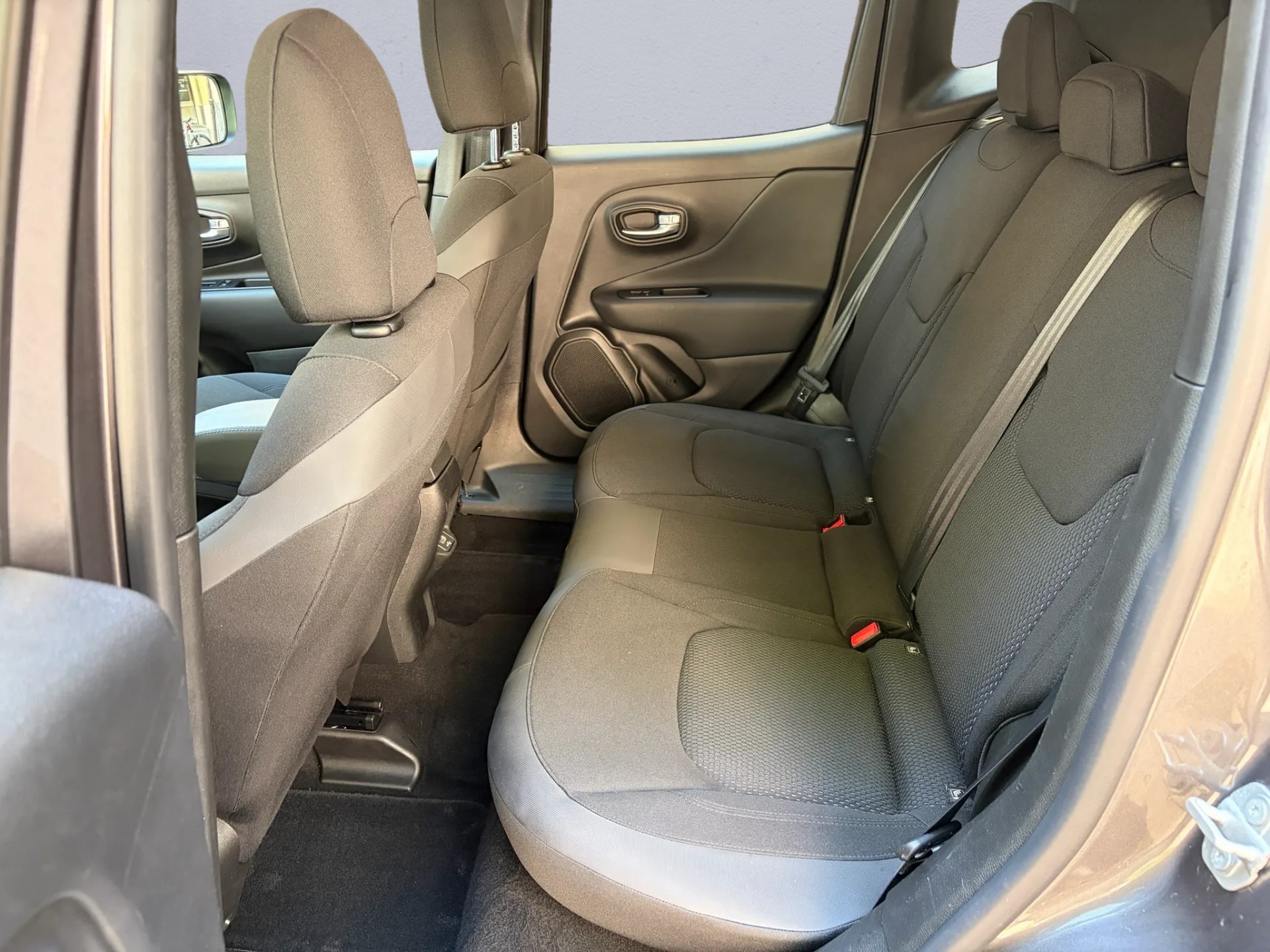 JEEP Renegade 1.0 Turbo Night Eagle-image-14