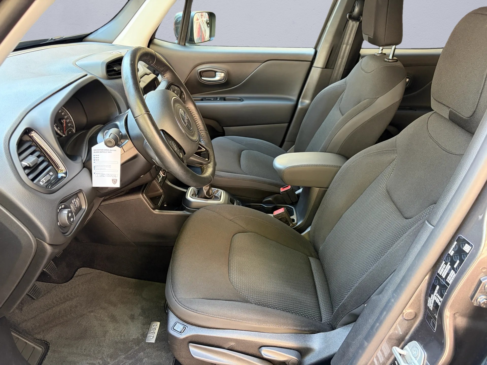 JEEP Renegade 1.0 Turbo Night Eagle-image-9