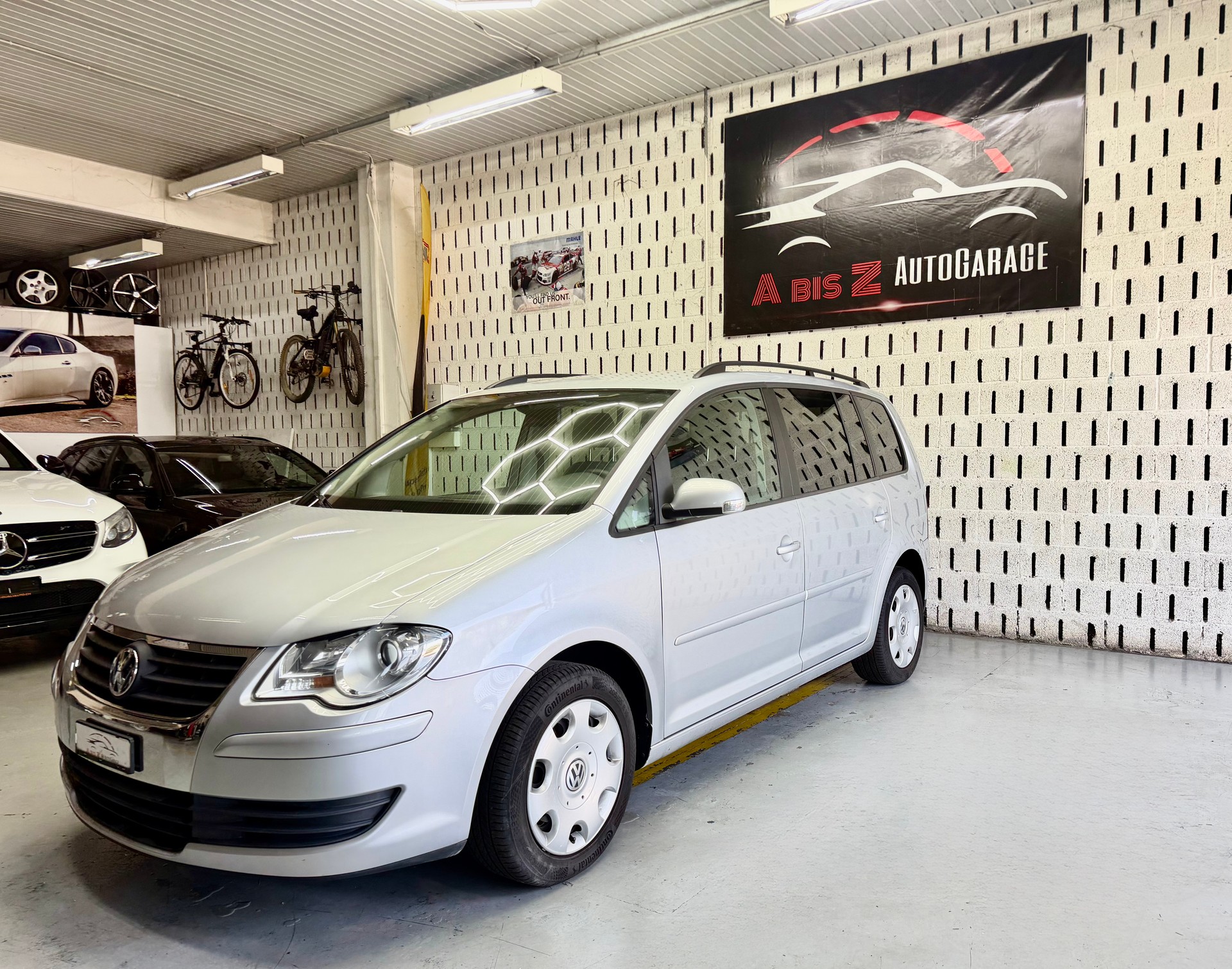 VW Touran 1.4 TSI Highline DSG-image-0