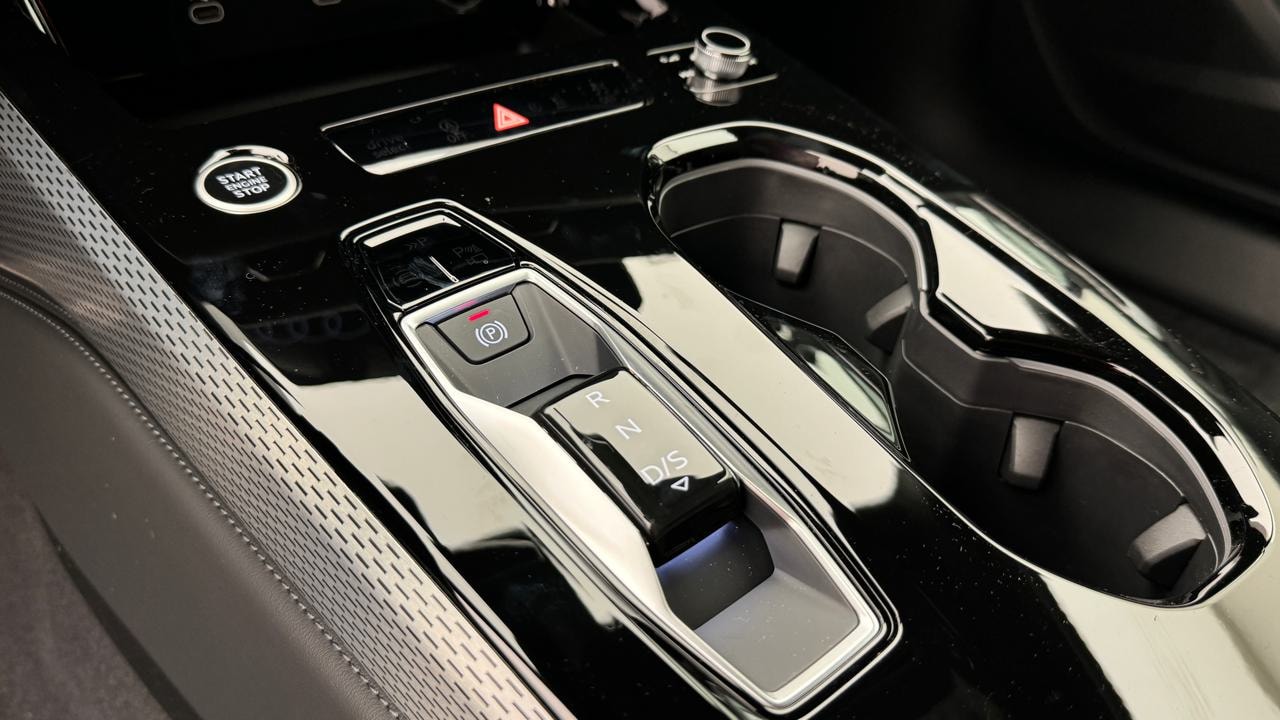 AUDI A5 Avant TFSI 150 kW S Line S tronic-image-10