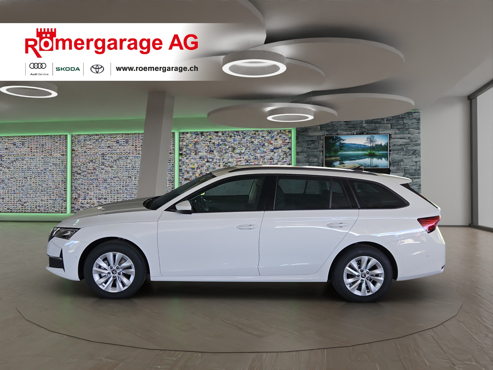 SKODA Octavia Combi 2.0 TDI DSG Selection-image-1