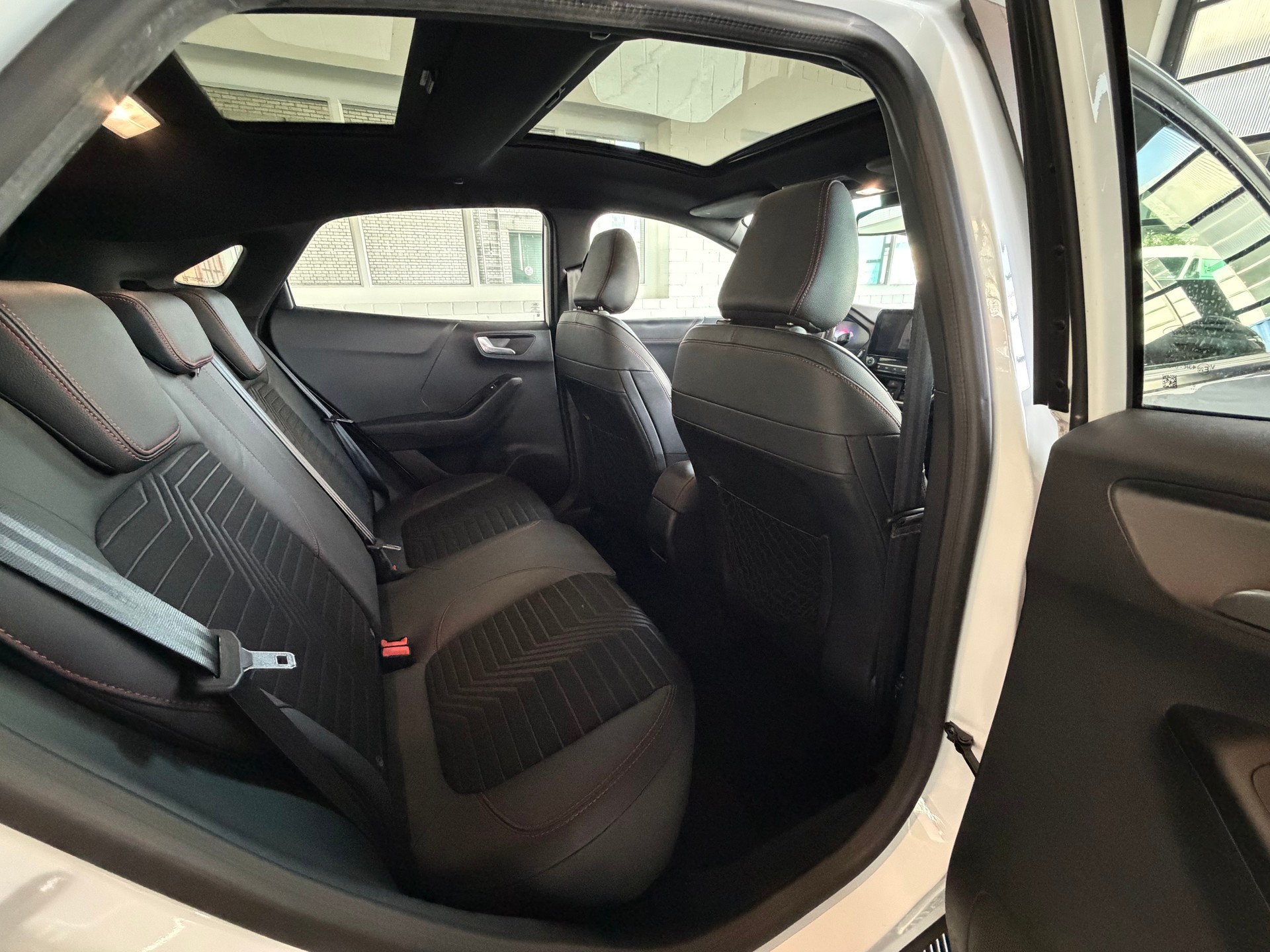 FORD Puma 1.0 SCTi ST-Line X Automat-image-7