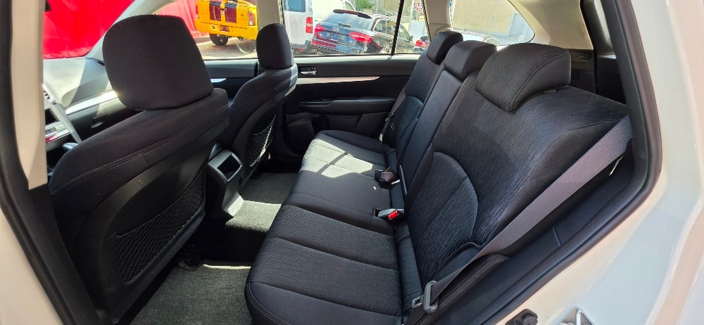 SUBARU Legacy 2.0i Swiss AWD Lineartronic-image-13