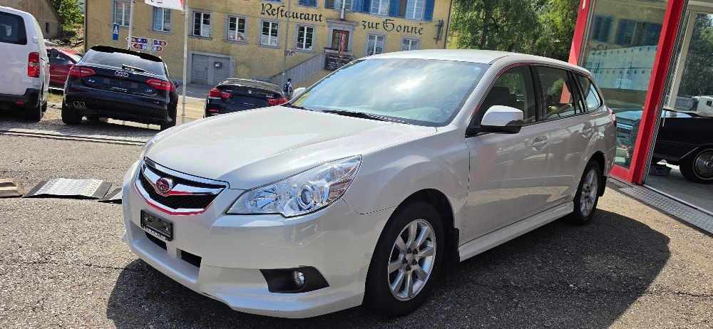 SUBARU Legacy 2.0i Swiss AWD Lineartronic-image-6