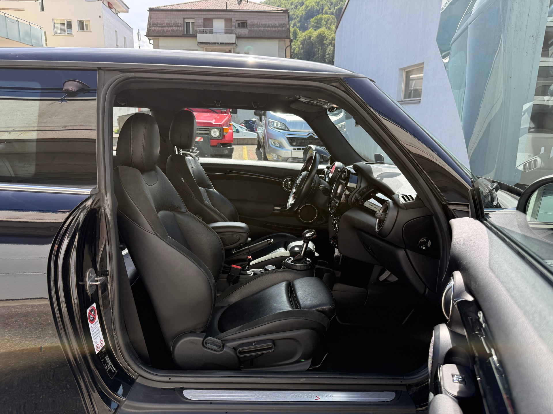 MINI Cooper S Steptronic-image-11