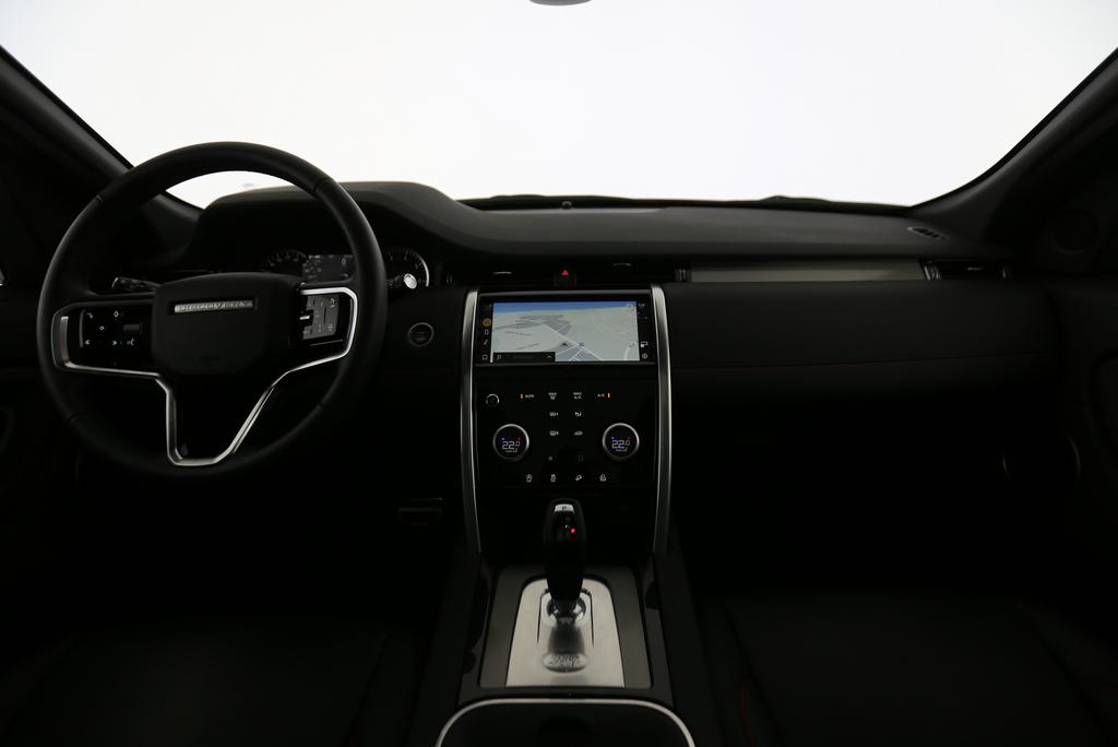 LAND ROVER Discovery Sport 2.0 Si4 R-Dynamic S-image-4