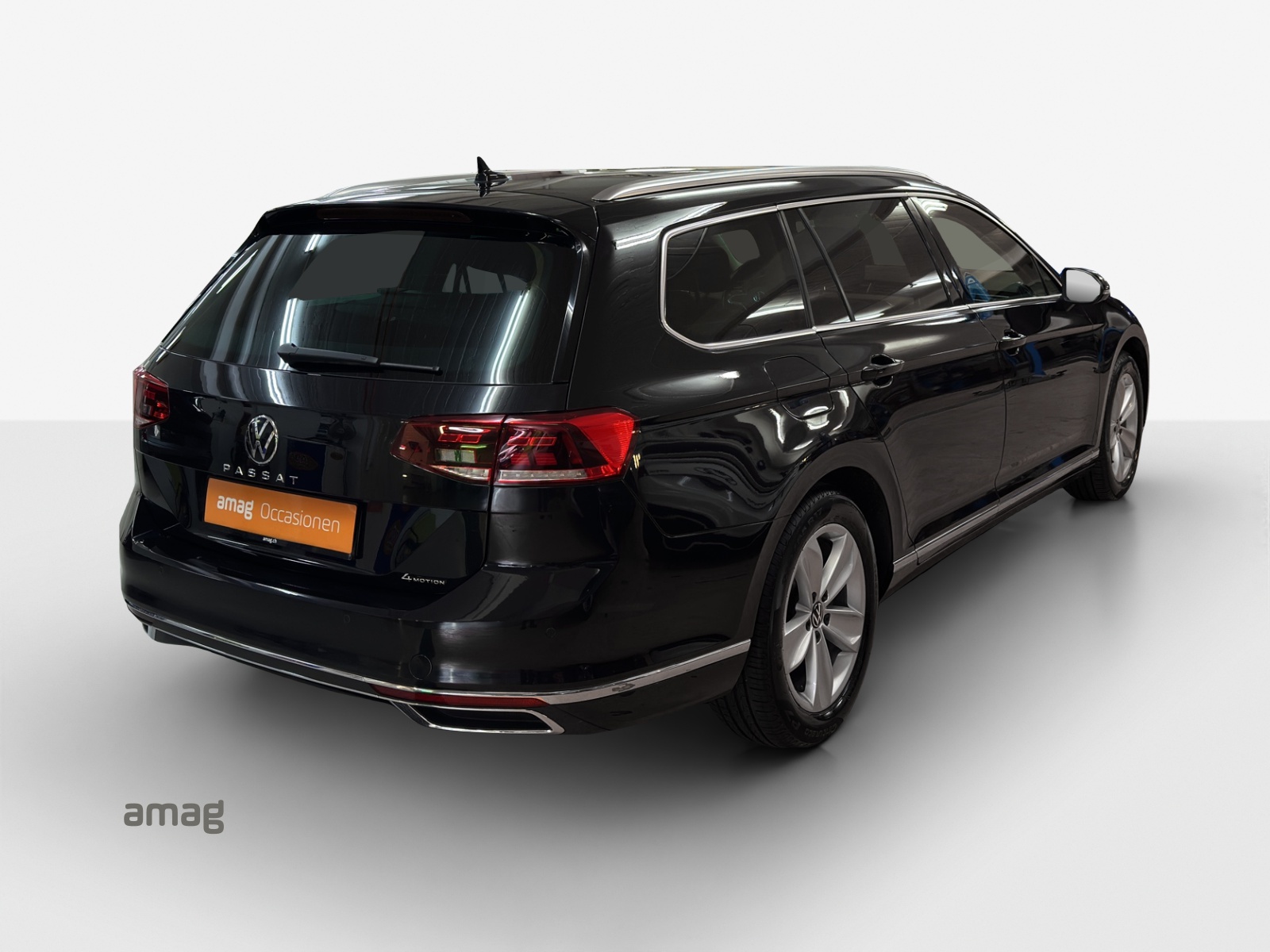 VW Passat 2.0 TDI BMT Elegance 4Motion DSG-image-4