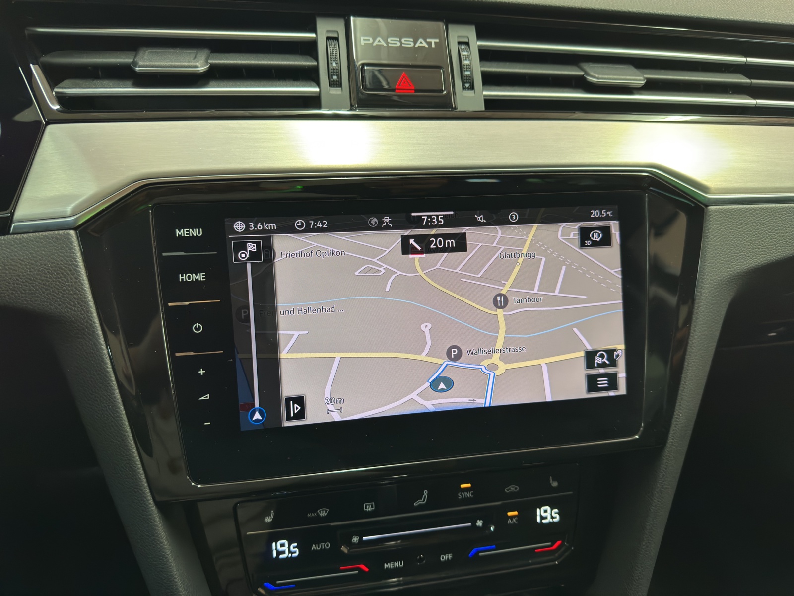 VW Passat 2.0 TDI BMT Elegance 4Motion DSG-image-14