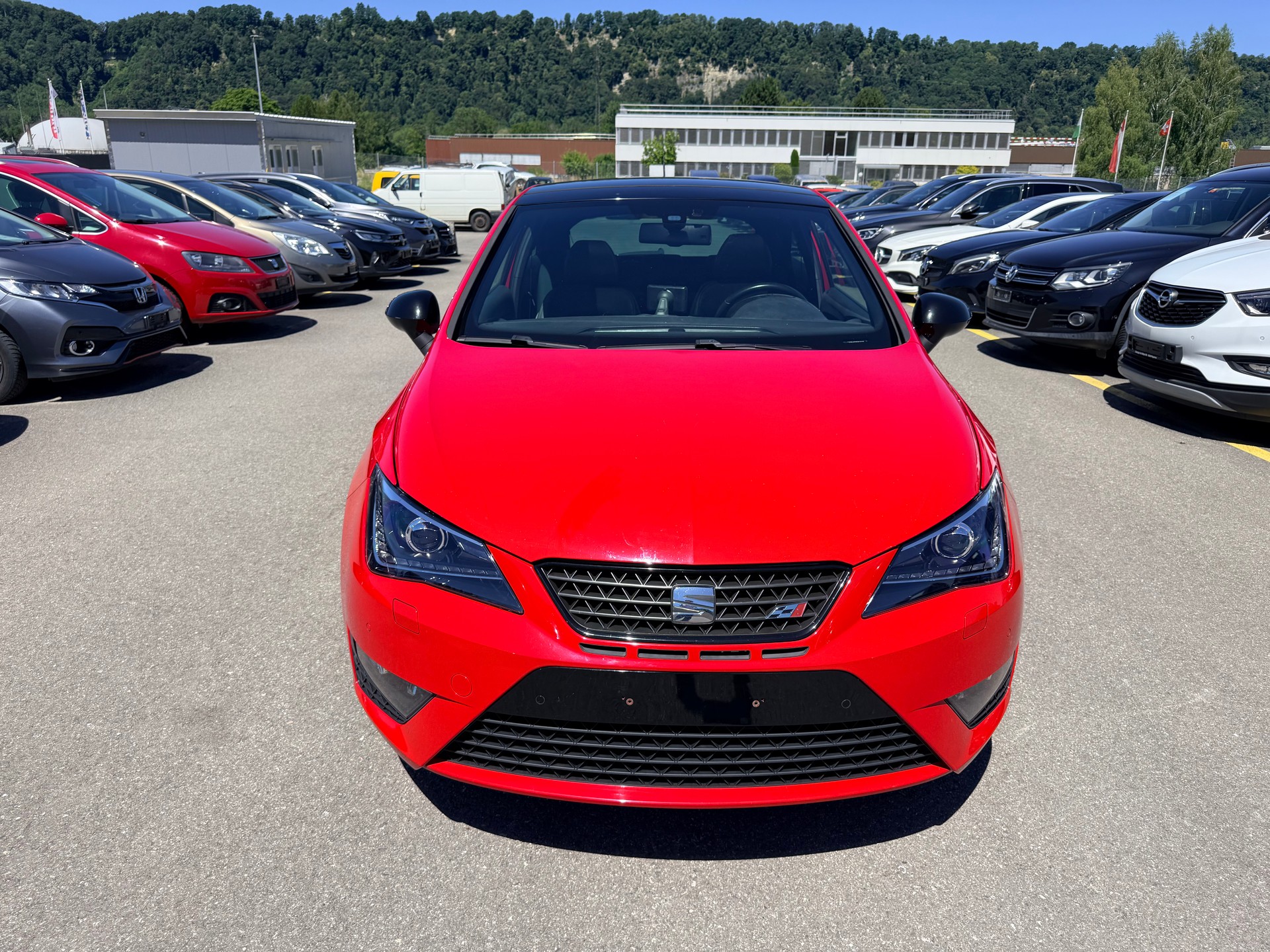 SEAT Ibiza SC 1.4 TSI Cupra SR DSG-image-2
