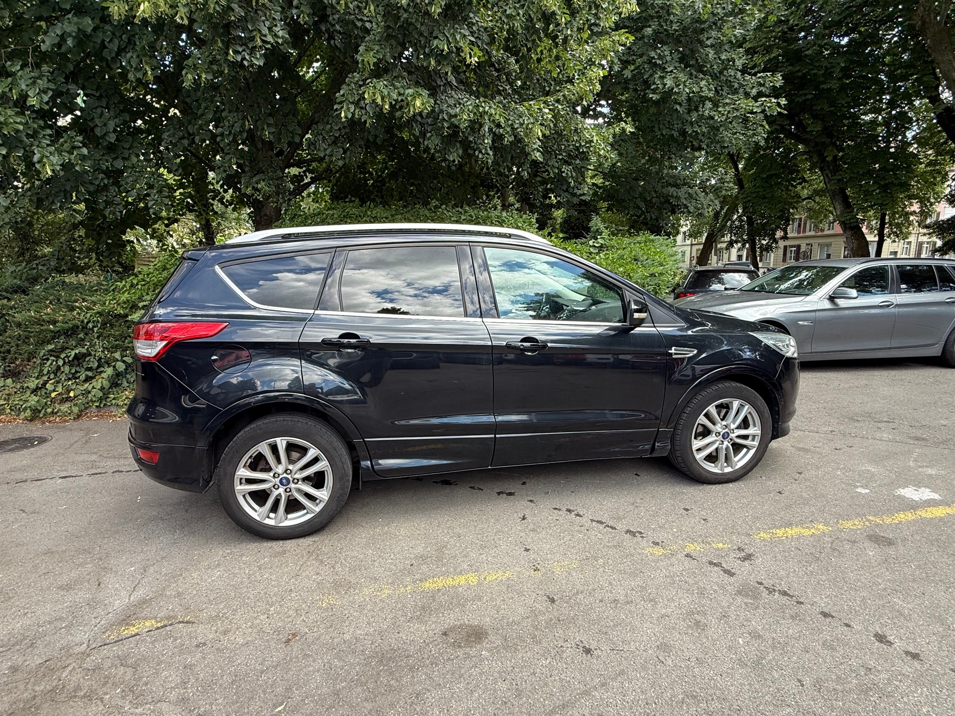 FORD Kuga 2.0 TDCi Titanium 4WD PowerShift-image-3