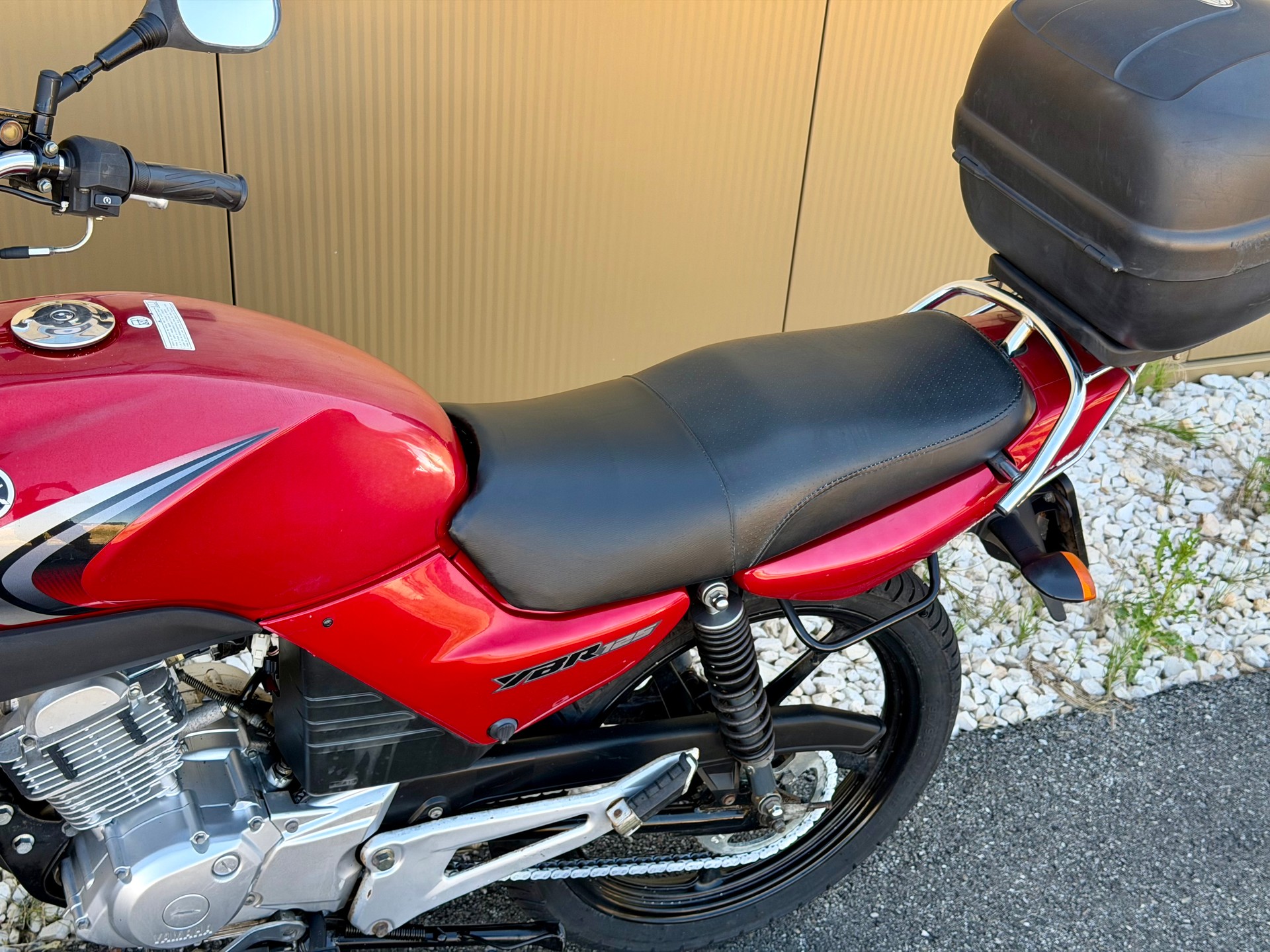YAMAHA YBR 125-image-13