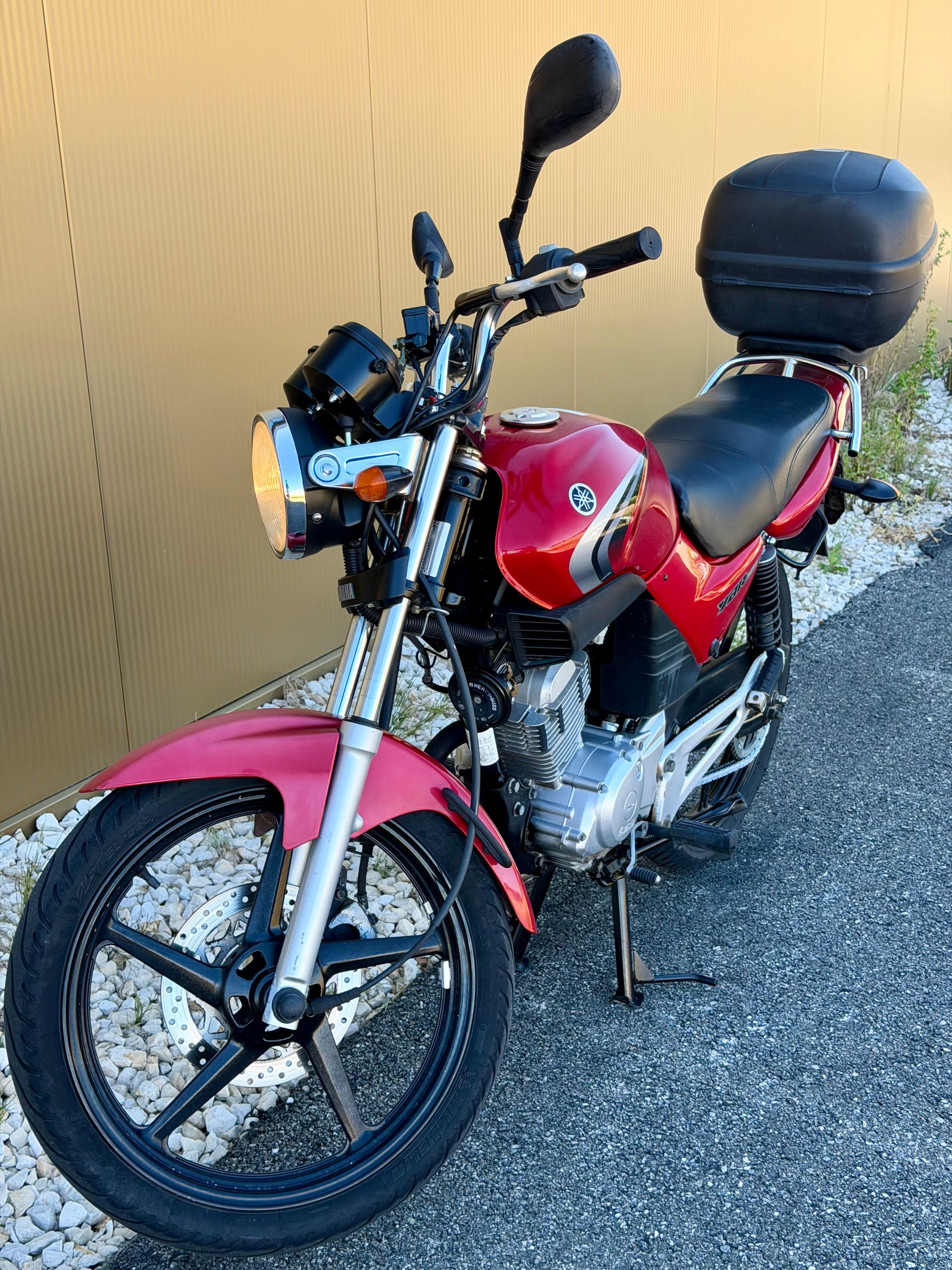 YAMAHA YBR 125-image-7