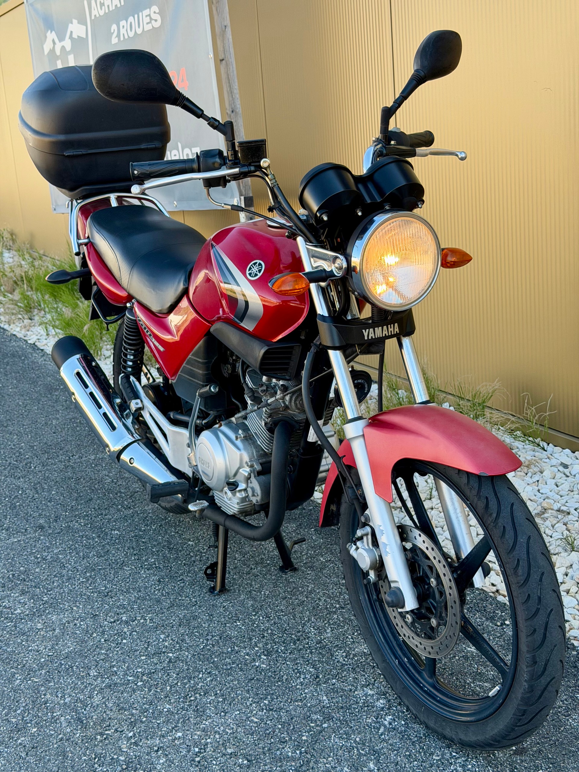 YAMAHA YBR 125
